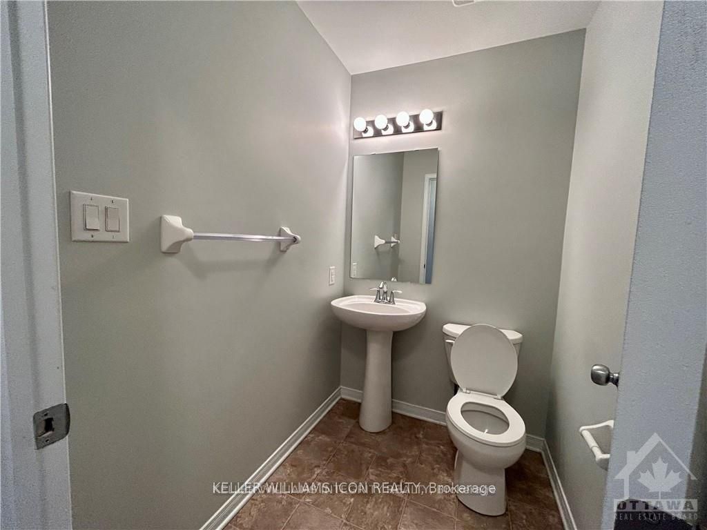 146 Urbancrest Private, Barrhaven, ON K2J 2S7 photo 3