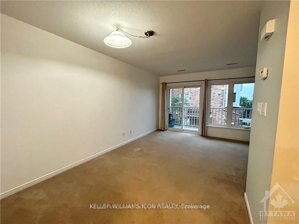 146 Urbancrest Private, Barrhaven, ON K2J 2S7 photo 4