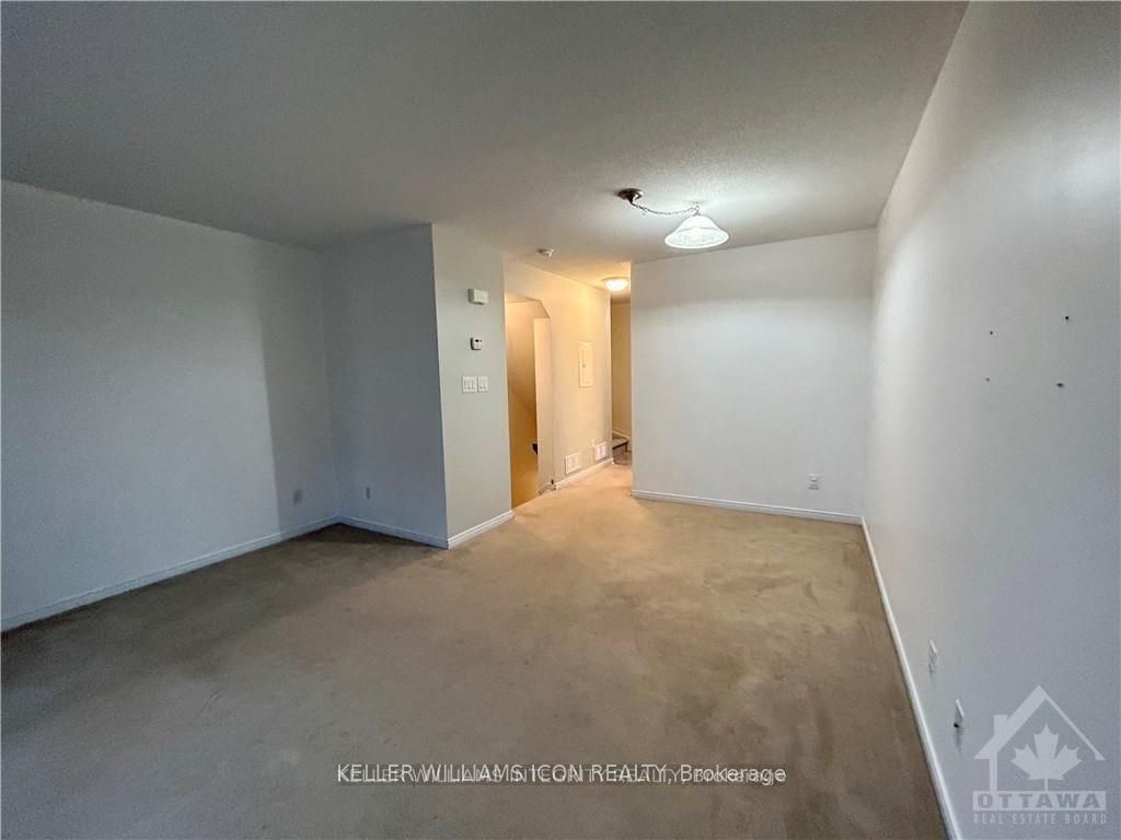 146 Urbancrest Private, Barrhaven, ON K2J 2S7 photo 5