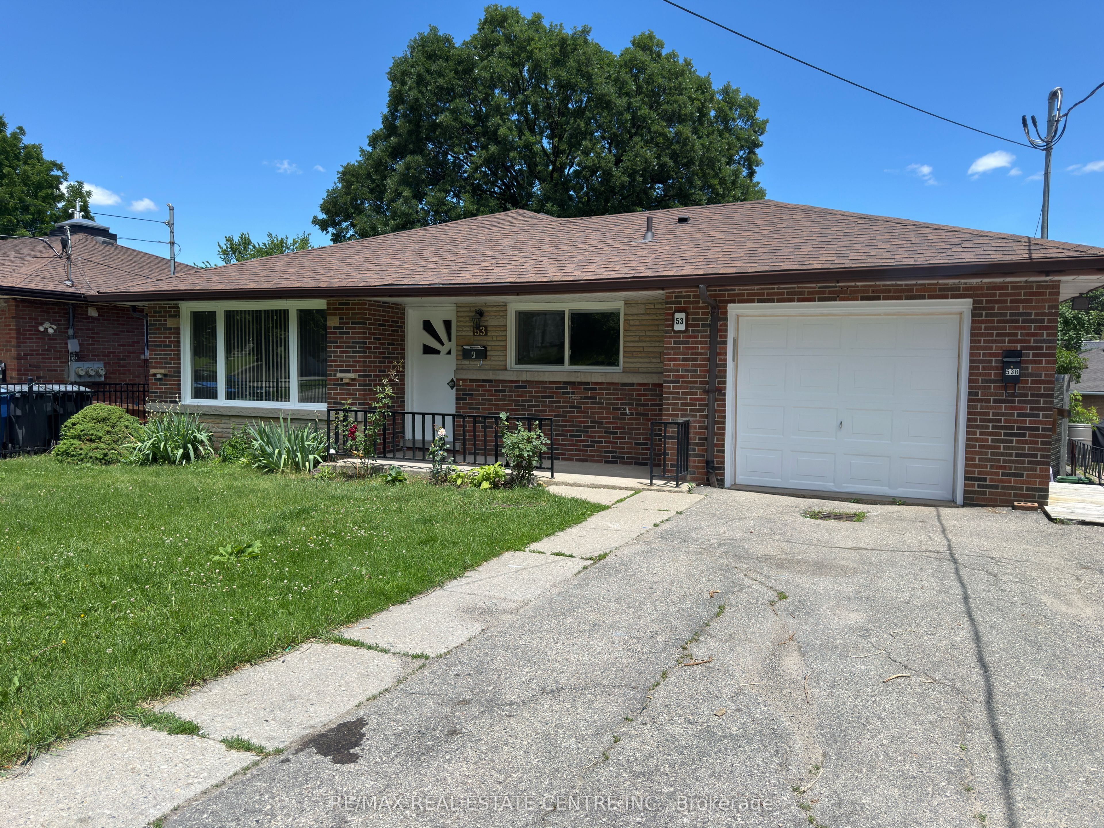 53 Guelph Street UPPER, Guelph, ON N1H 5Y9