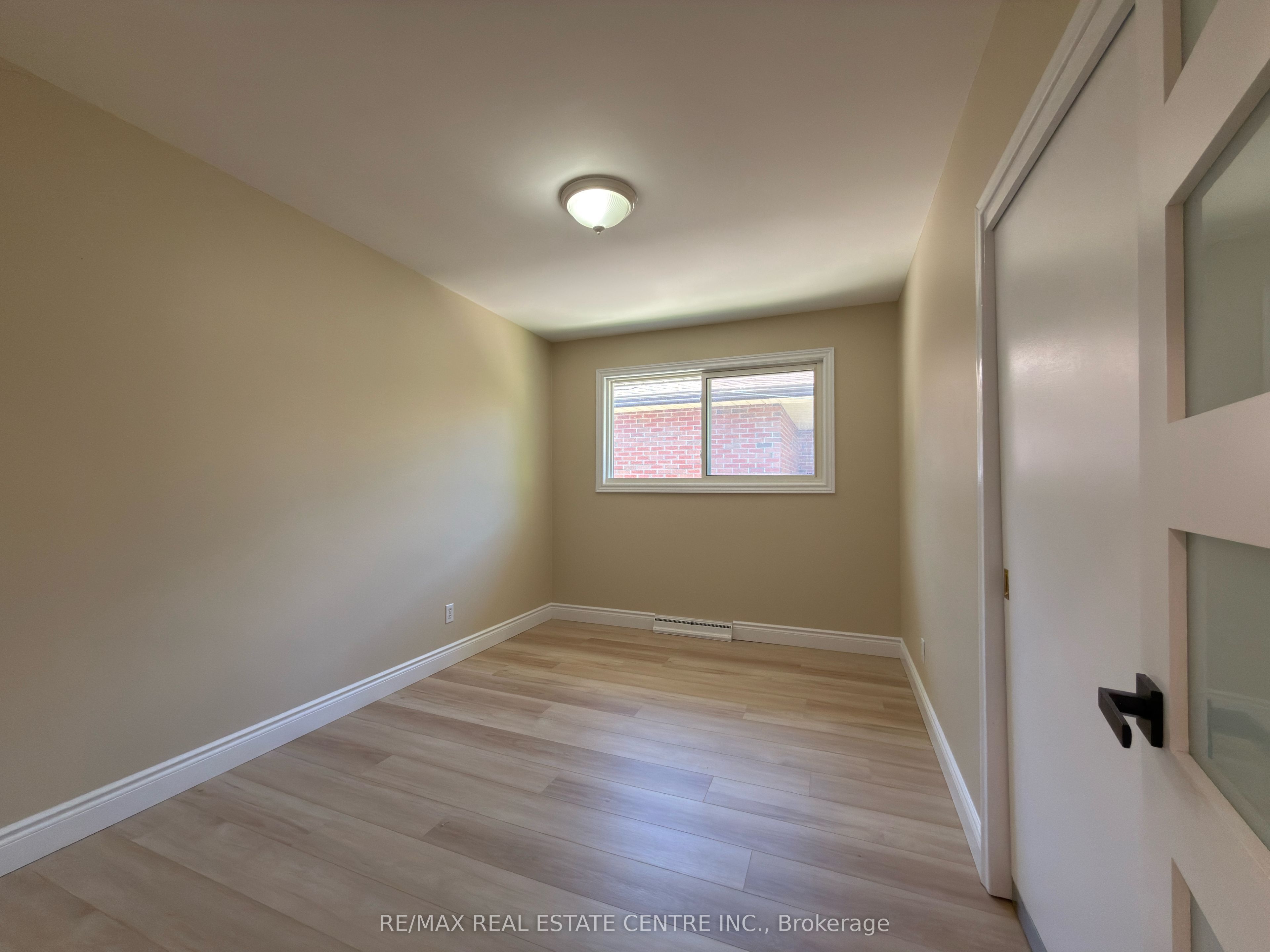 53 Guelph Street UPPER, Guelph, ON N1H 5Y9 photo 5