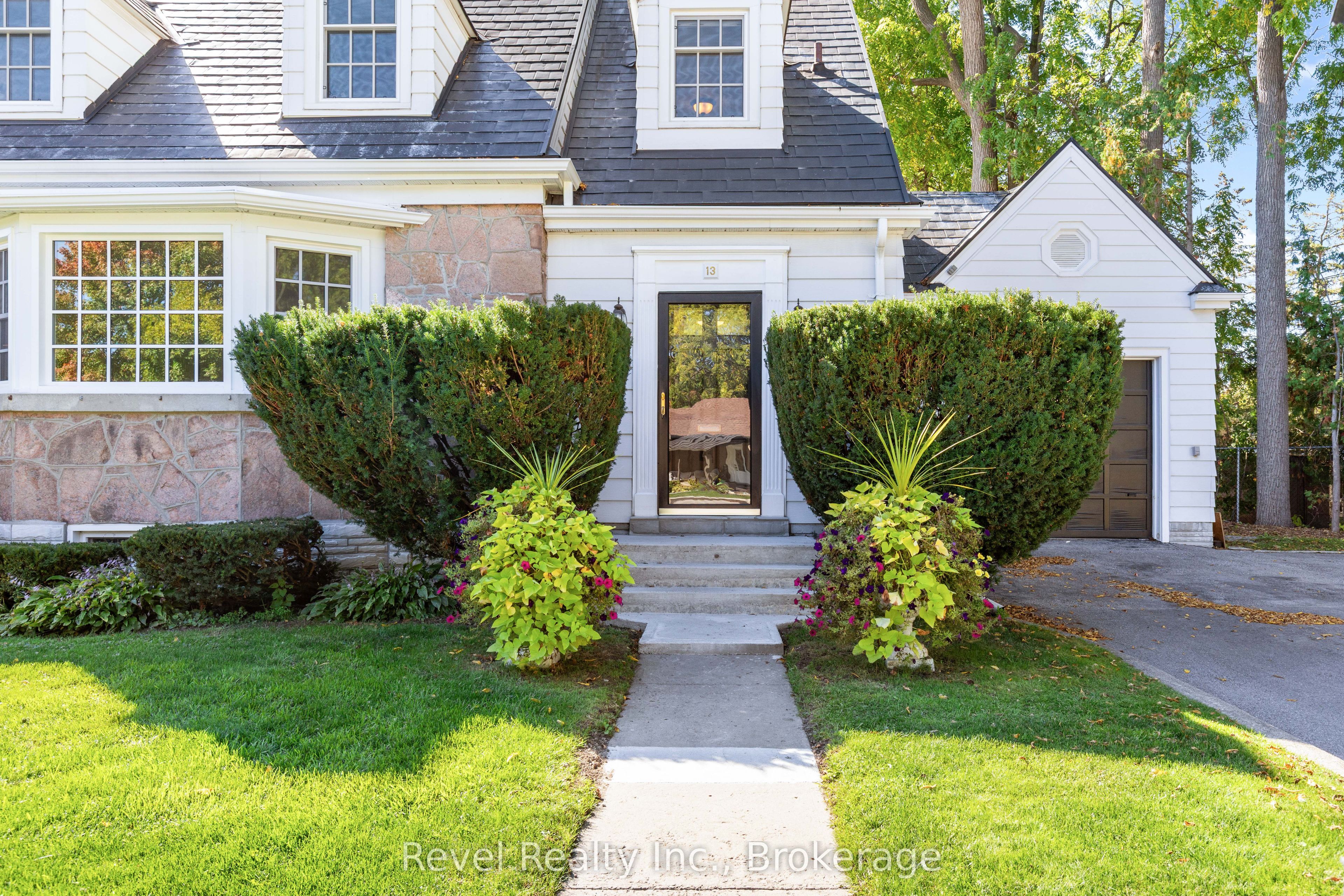 13 Sylvan Crescent, Kawartha Lakes, ON K9V 2W4 photo 4