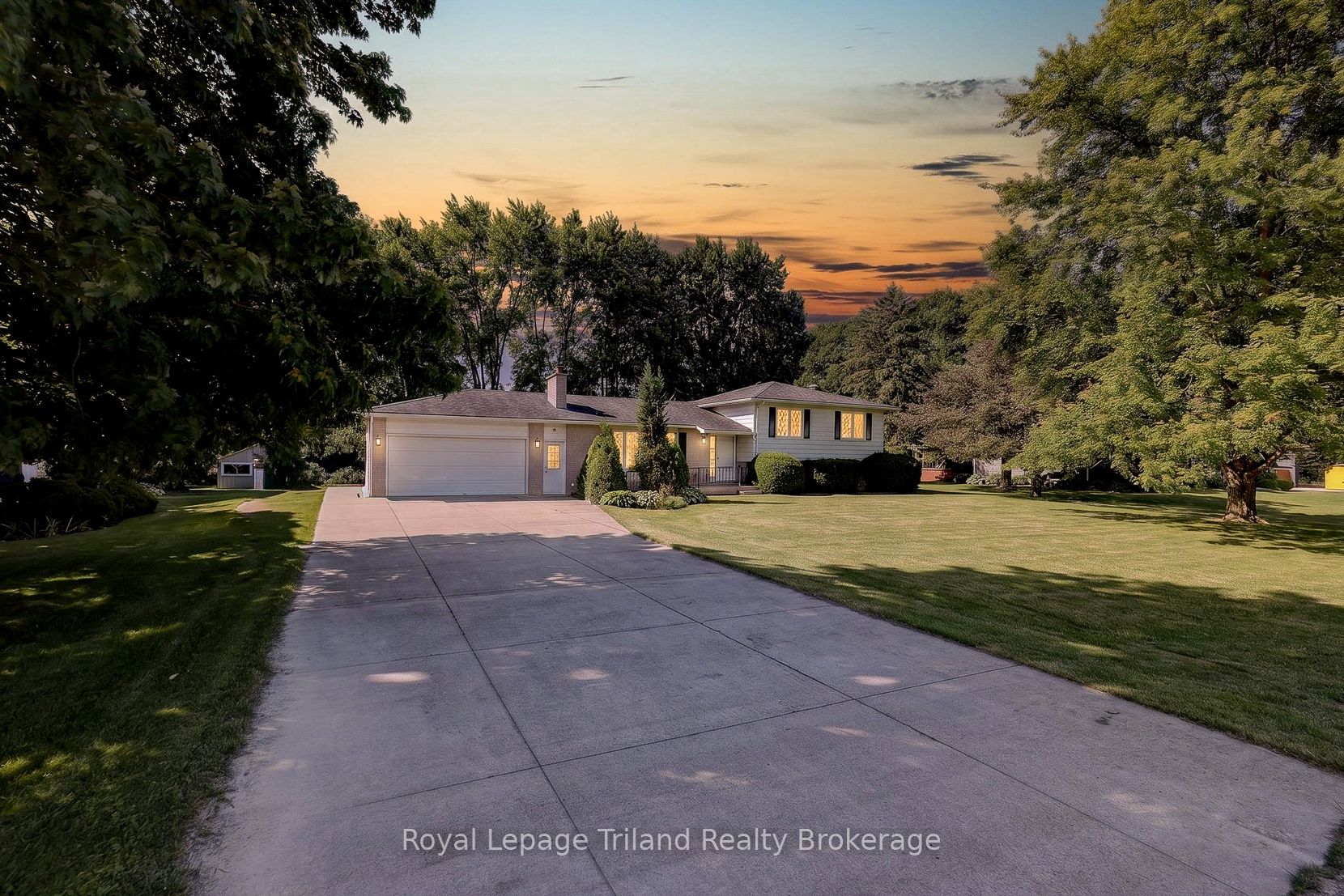9 Commissioner Street W, Zorra, ON N0J 1J0 photo 2