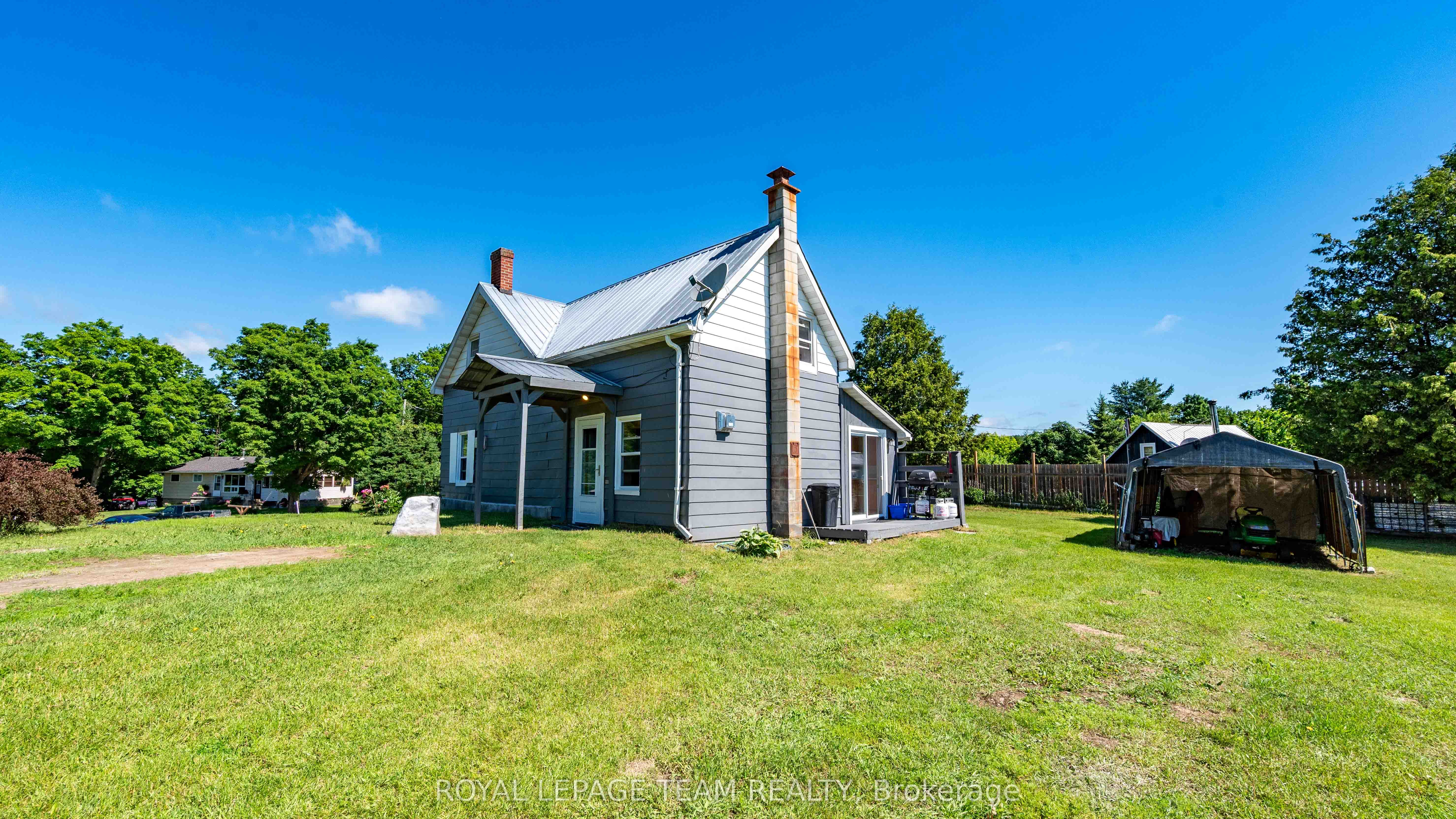 828 Cemetery Road, Lanark Highlands, ON K0G 1K0
