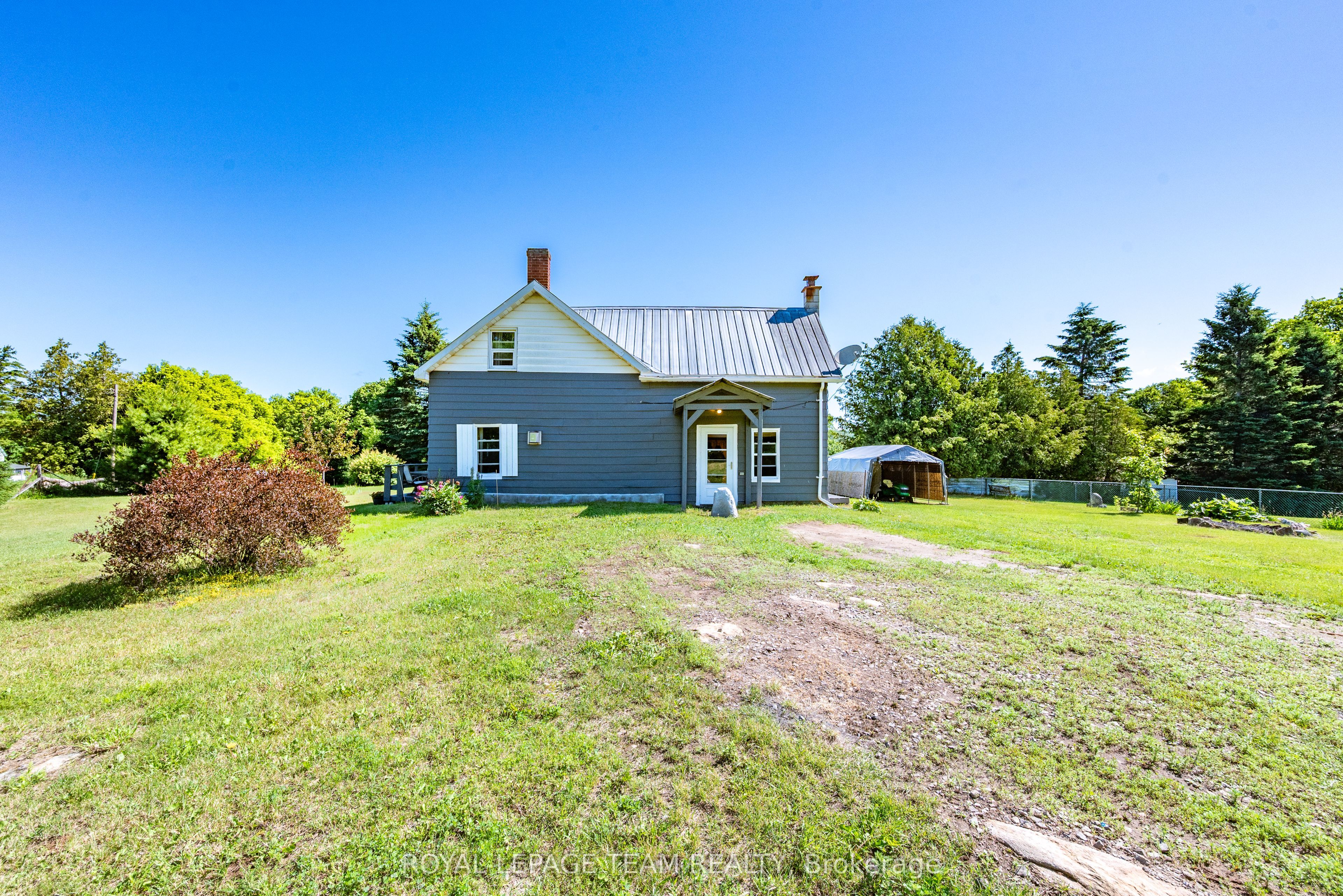 828 Cemetery Road, Lanark Highlands, ON K0G 1K0 photo 3