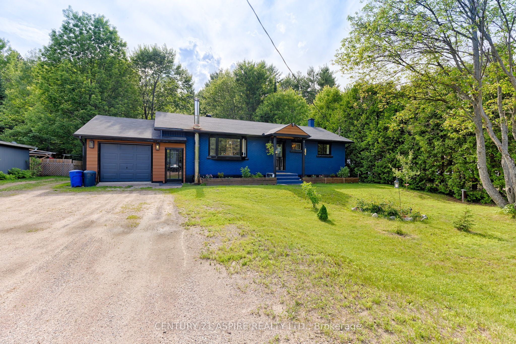 32057 Highway 17 Highway, Laurentian Hills, ON K0J 1J0