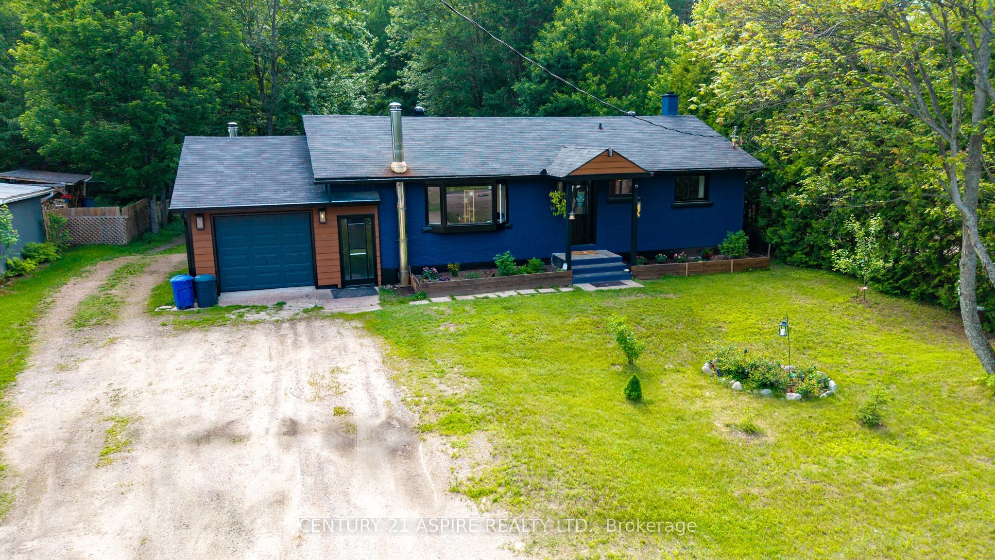 32057 Highway 17 Highway, Laurentian Hills, ON K0J 1J0 photo 4