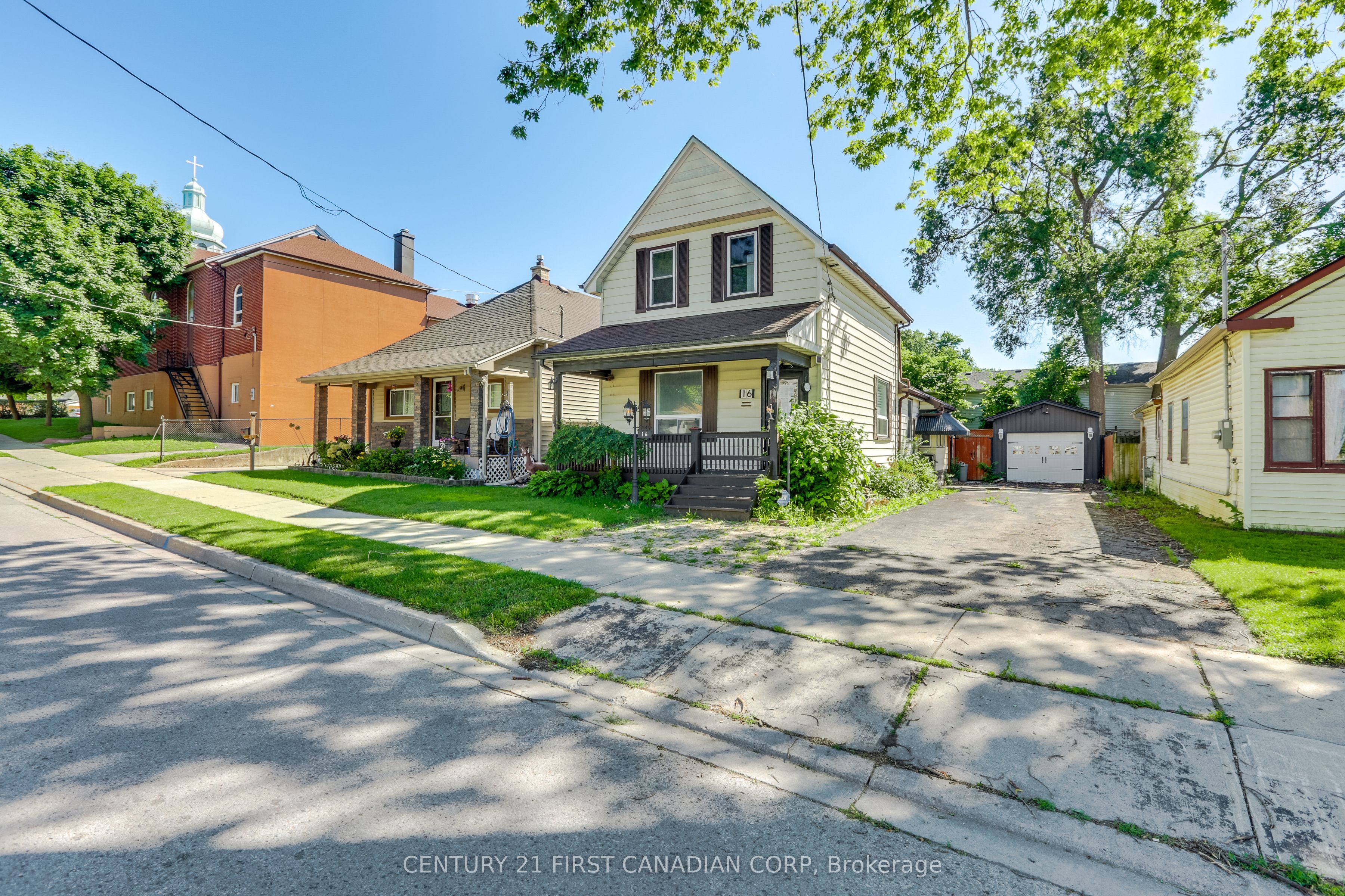 16 Lansdowne Avenue, London East, ON N5Z 1X8 photo 2