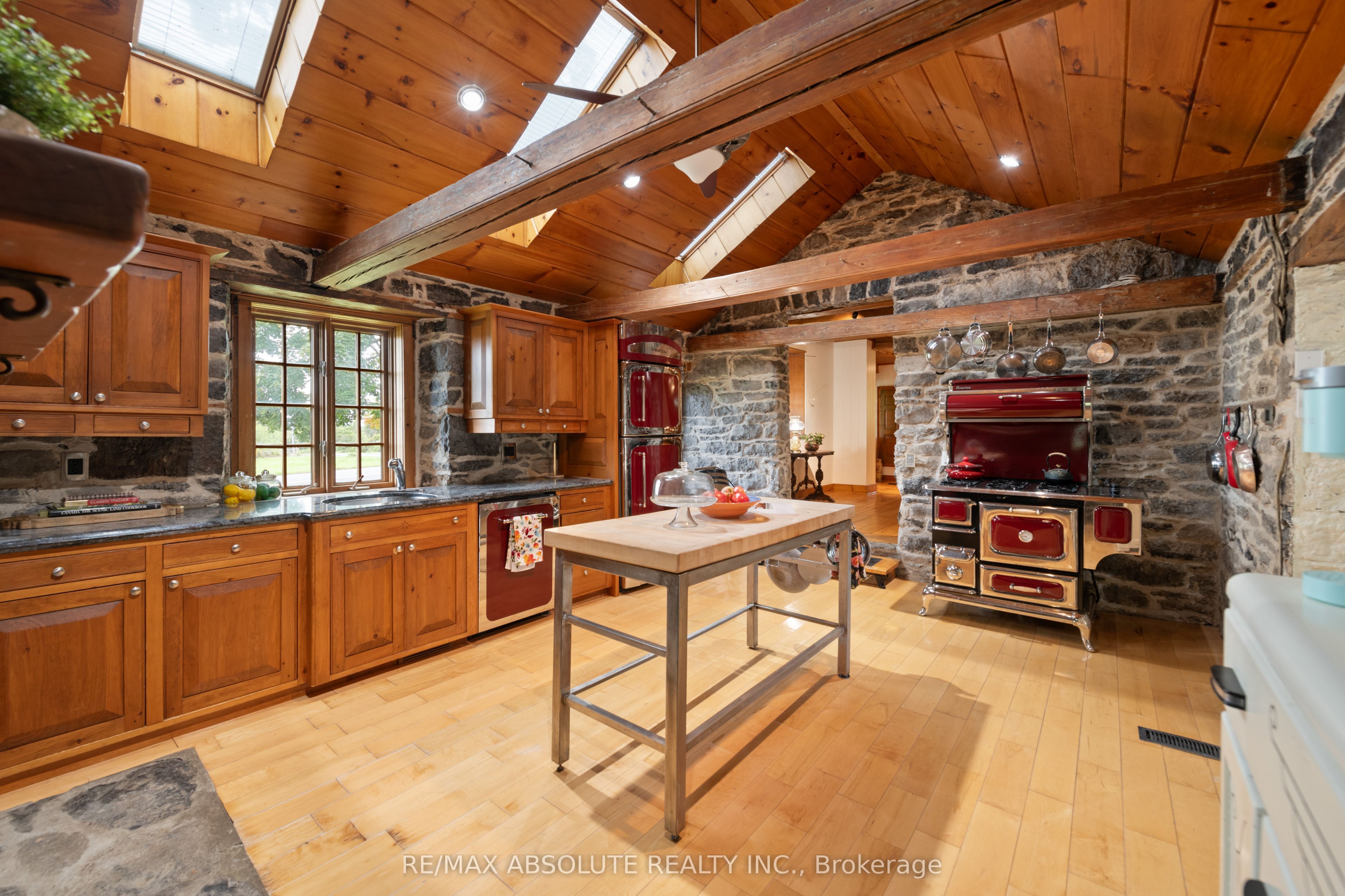 16635 County Road 36 Road, South Stormont, ON K0C 1P0 photo 3