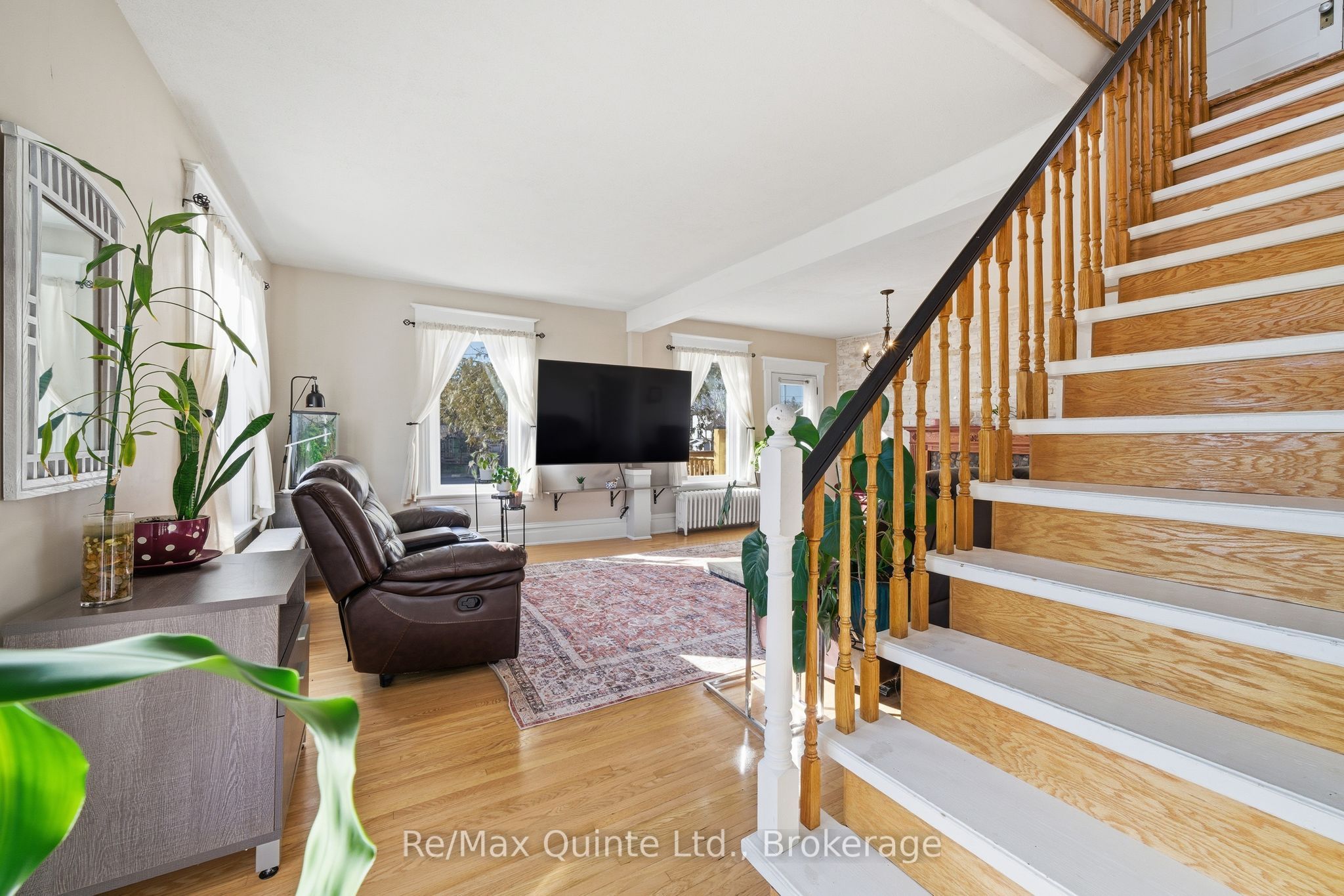 39 Trent Street N, Quinte West, ON K0K 2C0 photo 4