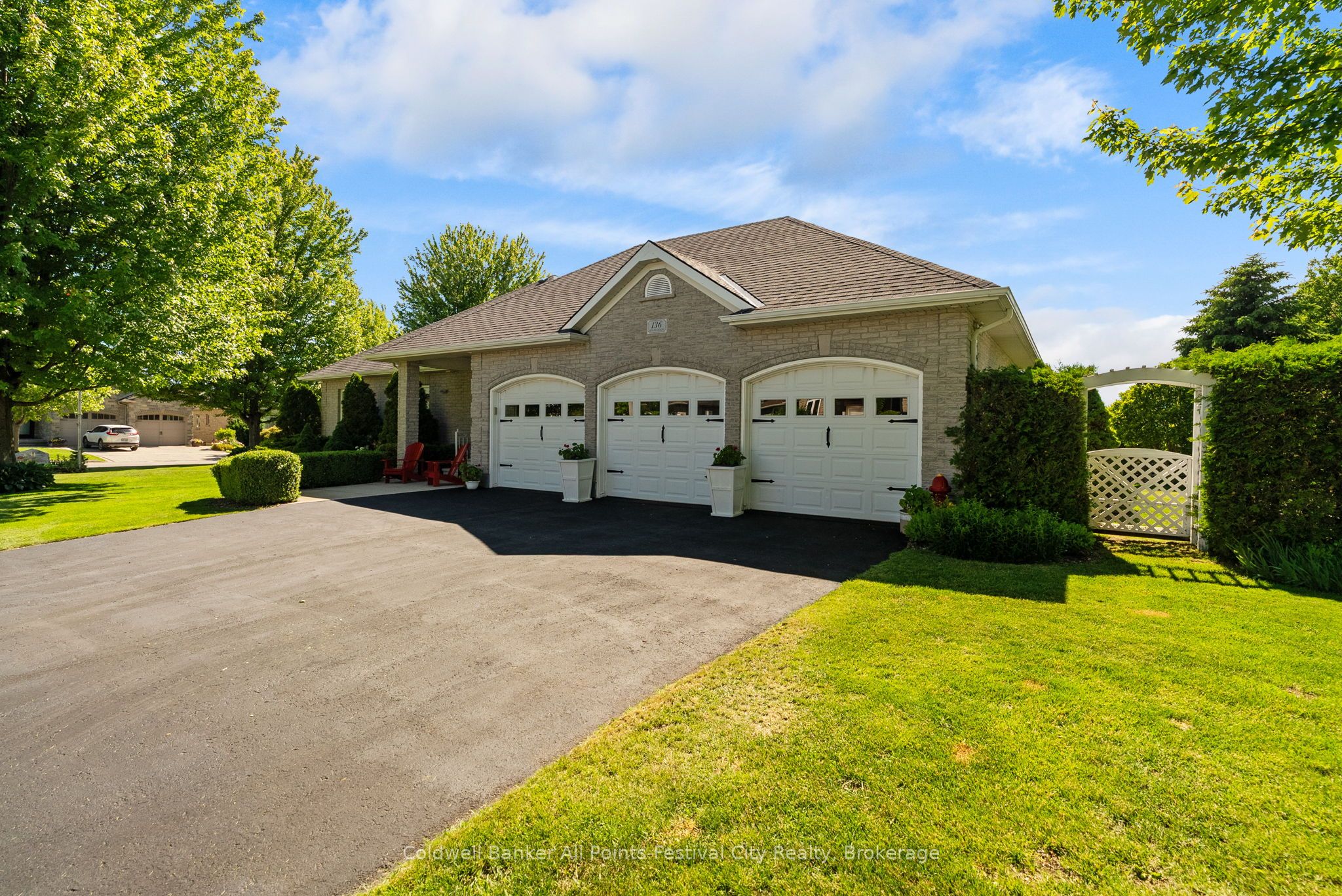 136 Bethune Crescent, Goderich, ON N7A 4M2 photo 2