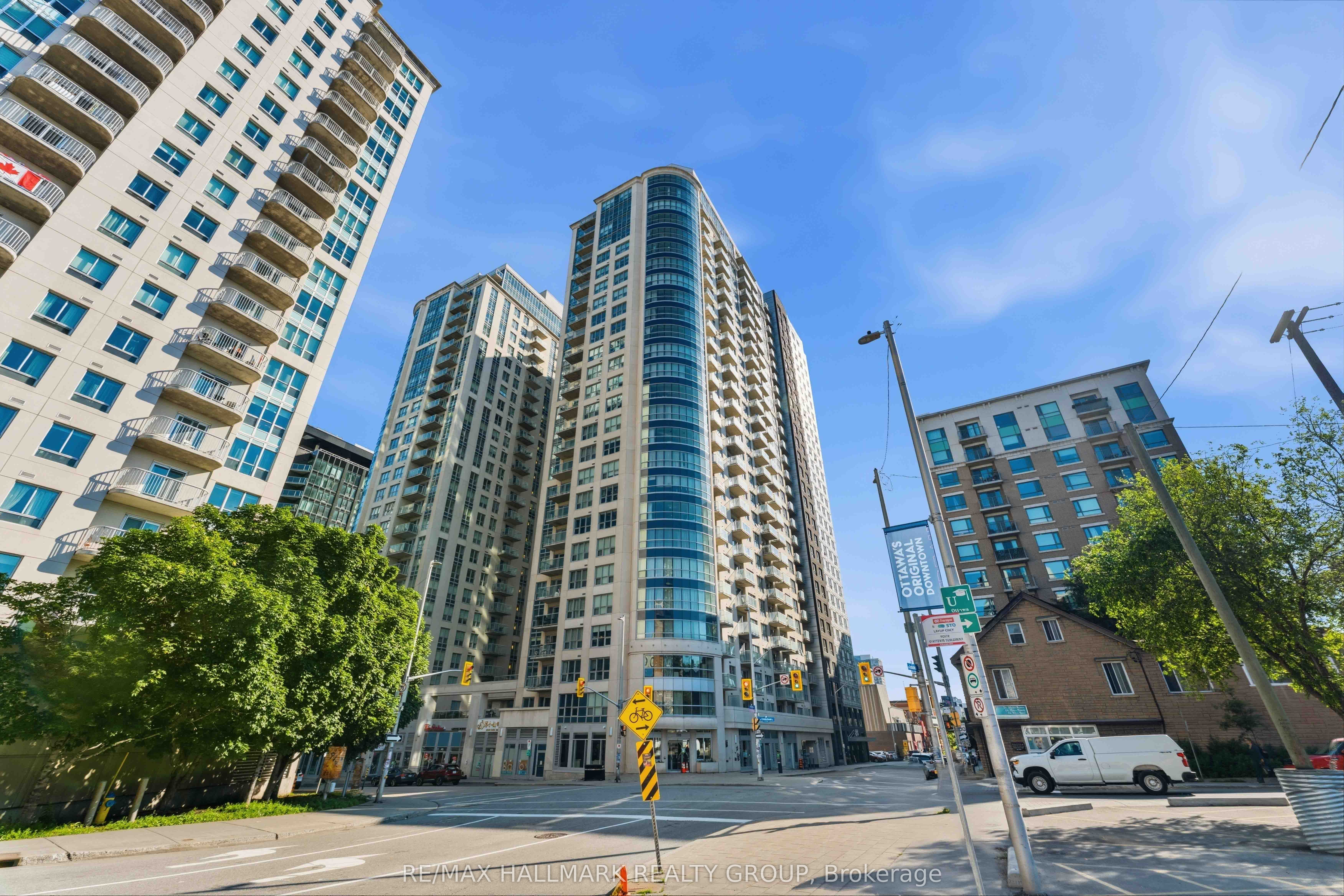 195 Besserer Street 1402, Lower Town - Sandy Hill, ON K1N 0B6 photo 3