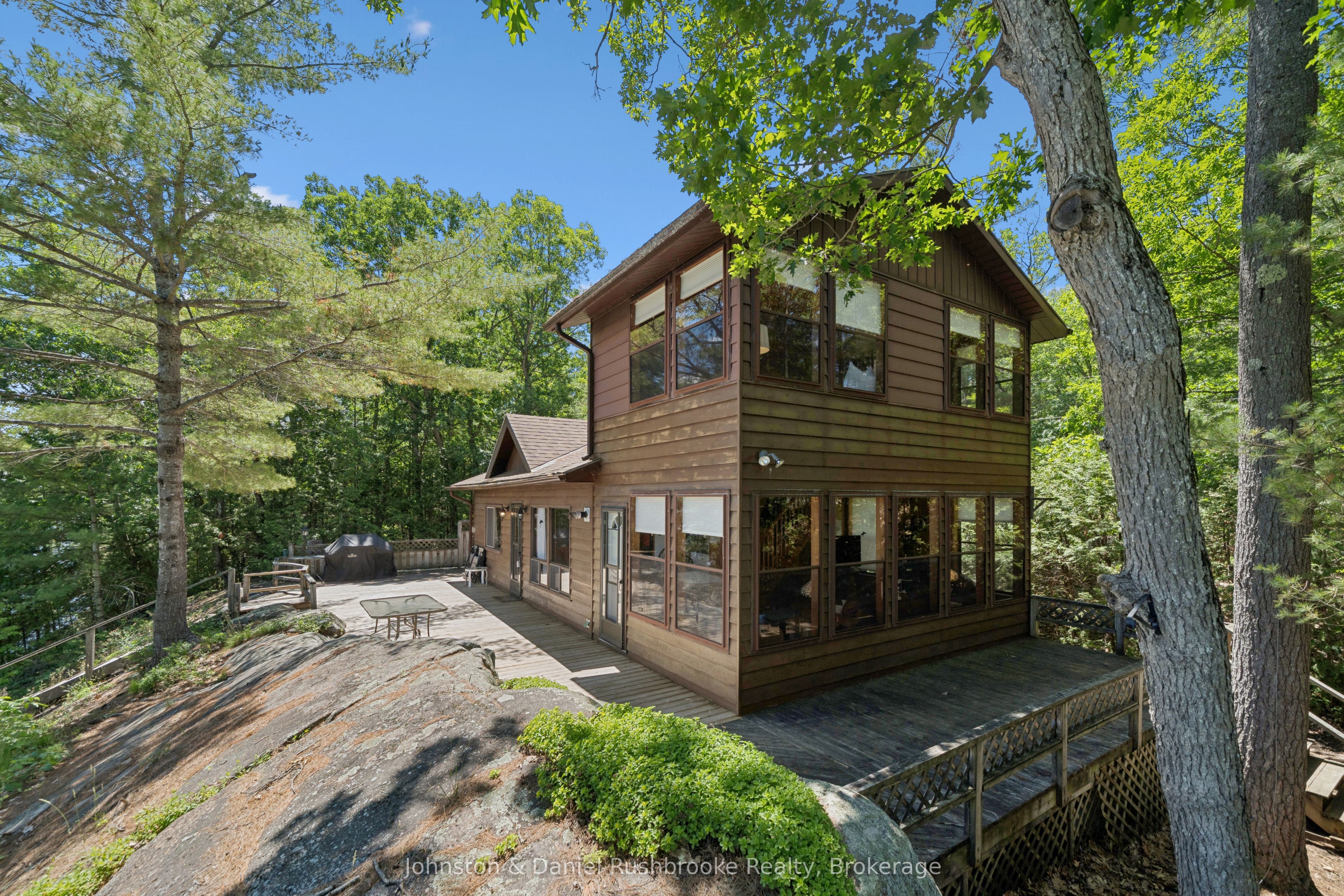1277 & 1279 Woodland Drive, Gravenhurst, ON P1P 1R2 photo 4