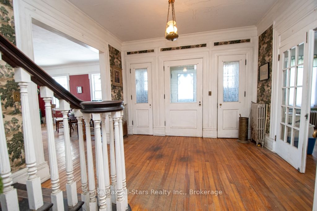 173 Lindsay Street S, Kawartha Lakes, ON K9V 2N2 photo 5