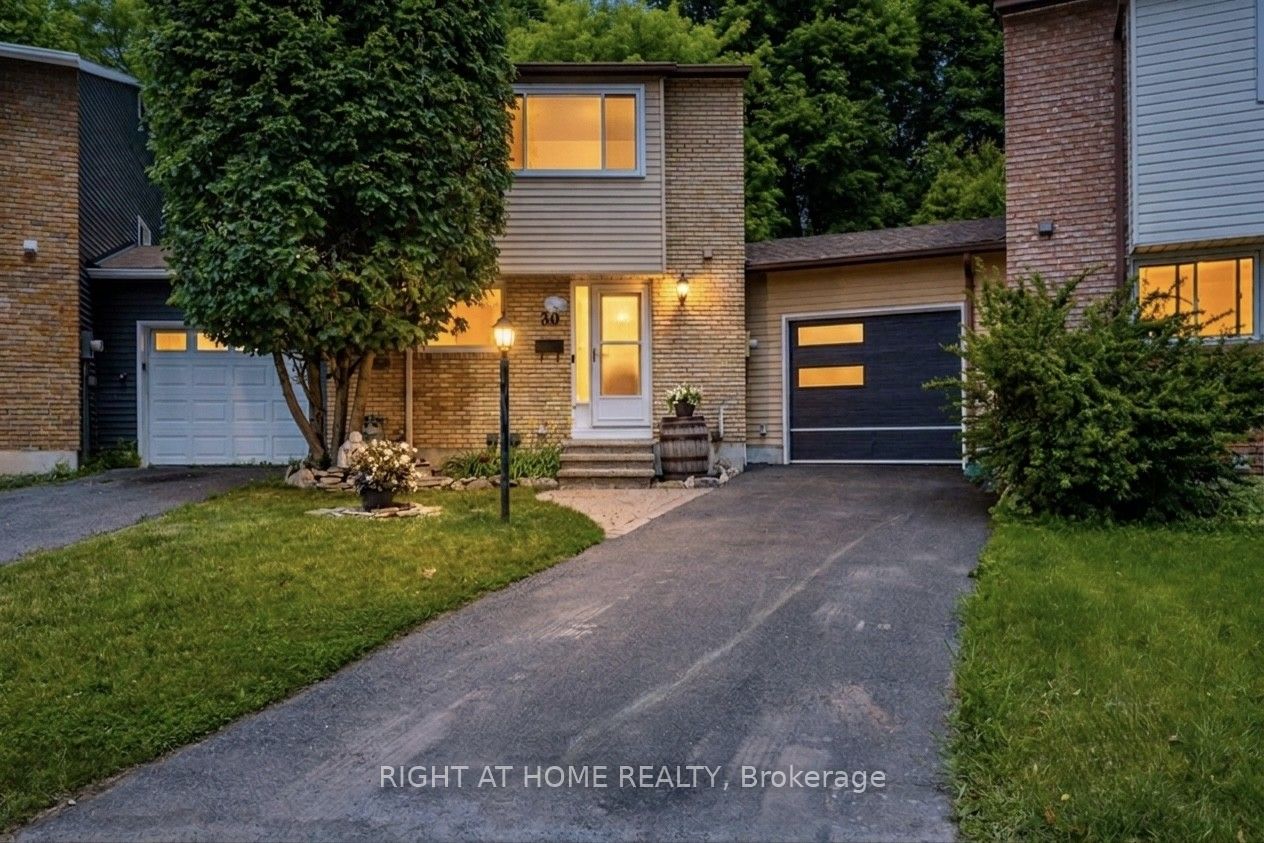 30 Berkshire Way, Barrhaven, ON K2J 2B2 photo 2