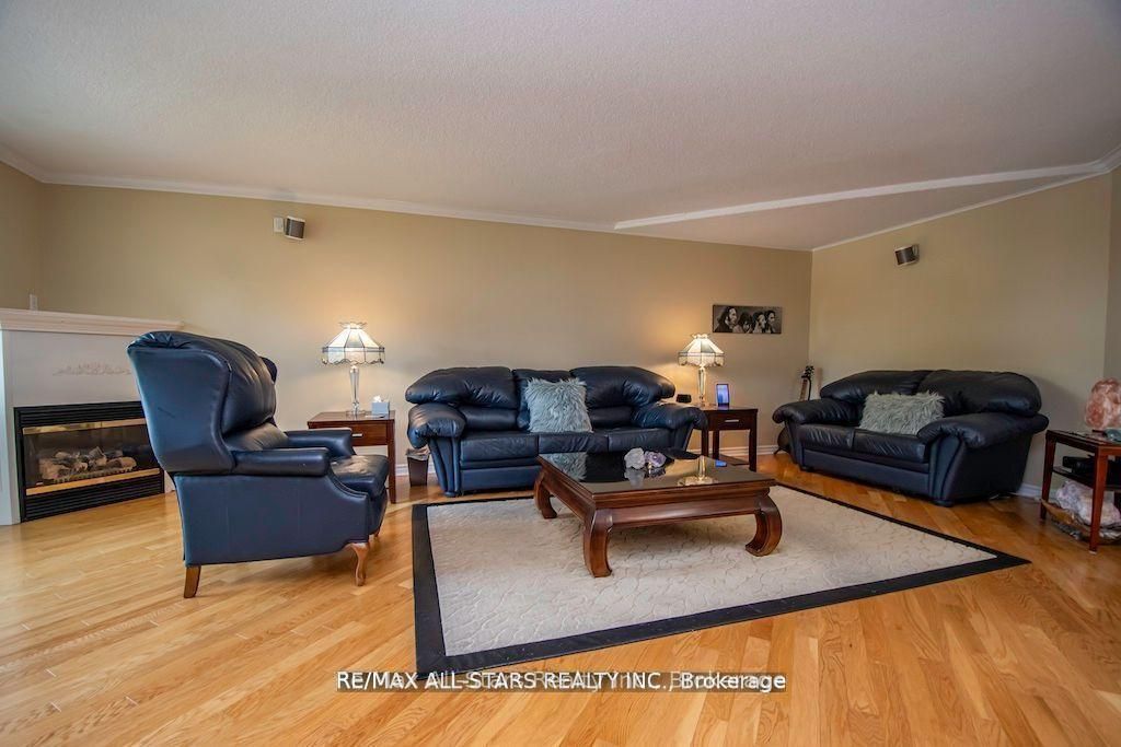 51 Rivermill Boulevard 305, Kawartha Lakes, ON K9V 6E8 photo 5