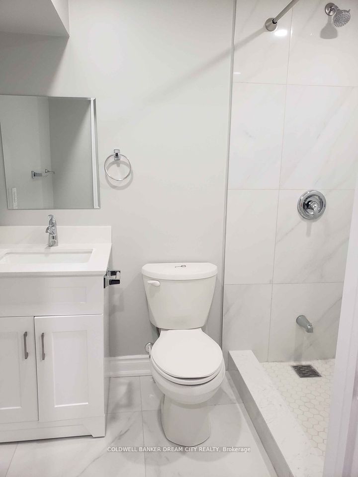 158 Forest Creek Drive N (Lower), Kitchener, ON N2R 0M1 photo 5