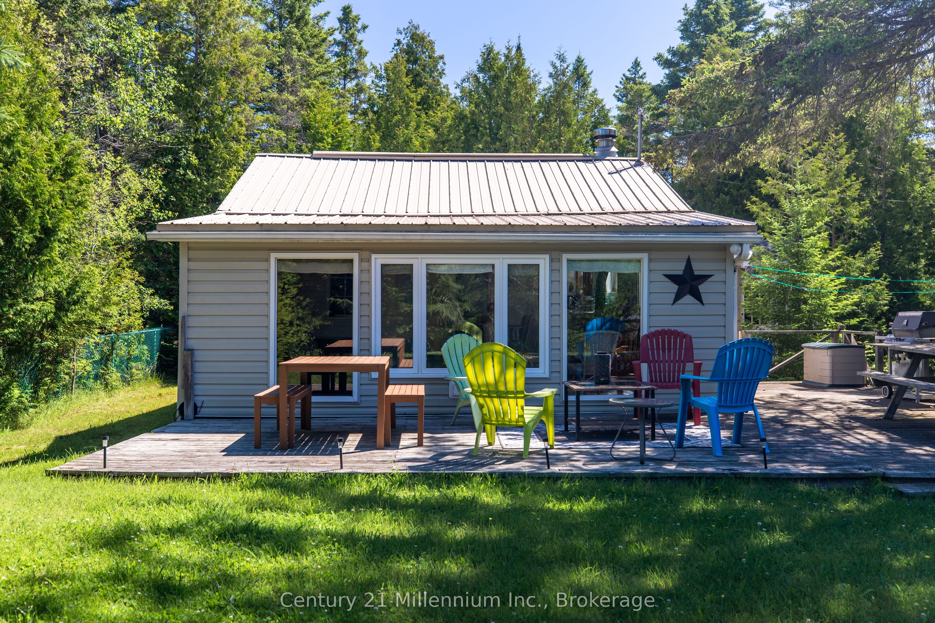 1443 Sunset Drive, South Bruce Peninsula, ON N0H 2T0 photo 4