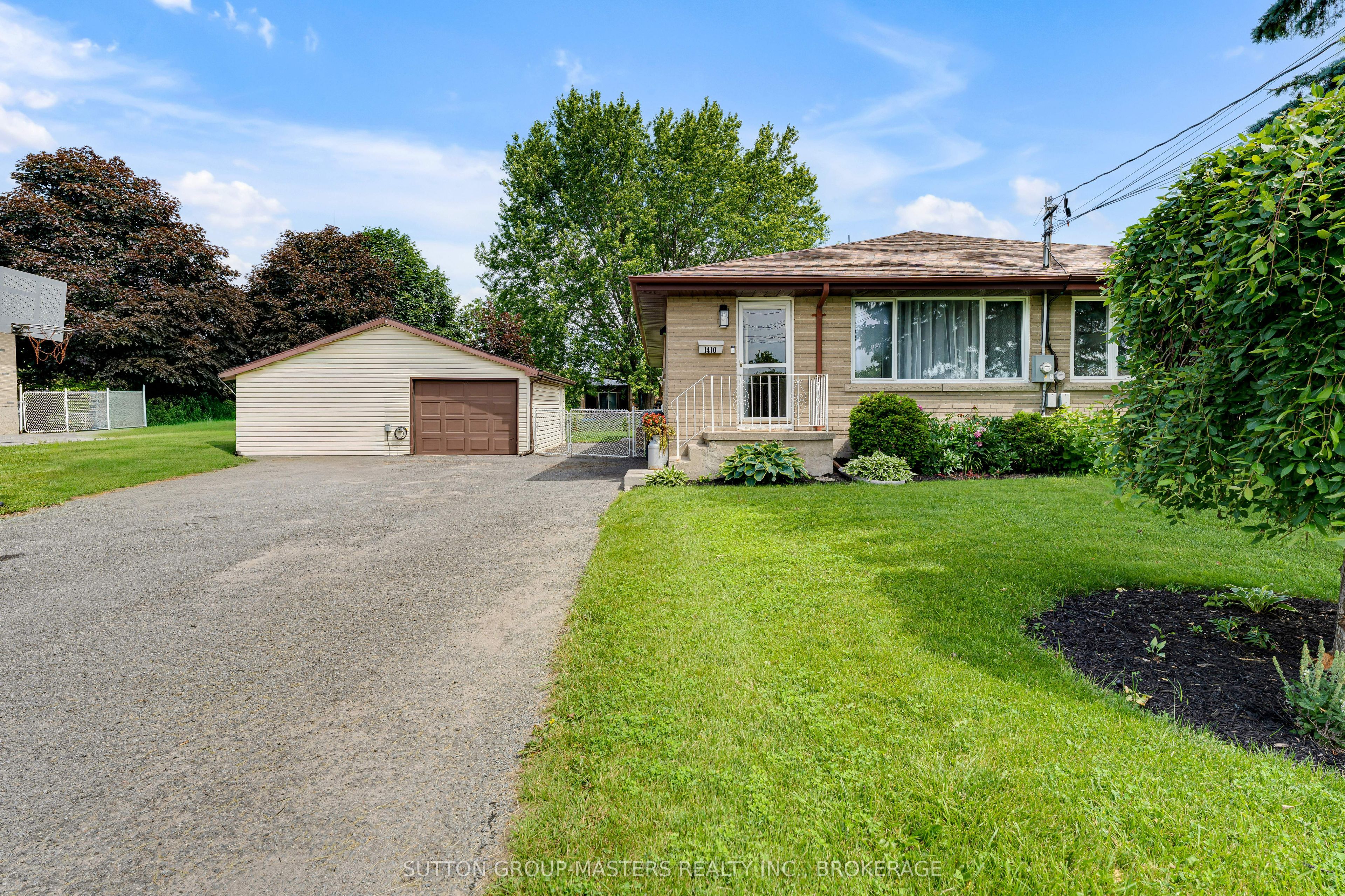 1410 Woodfield Crescent, Kingston, ON K7P 2V6