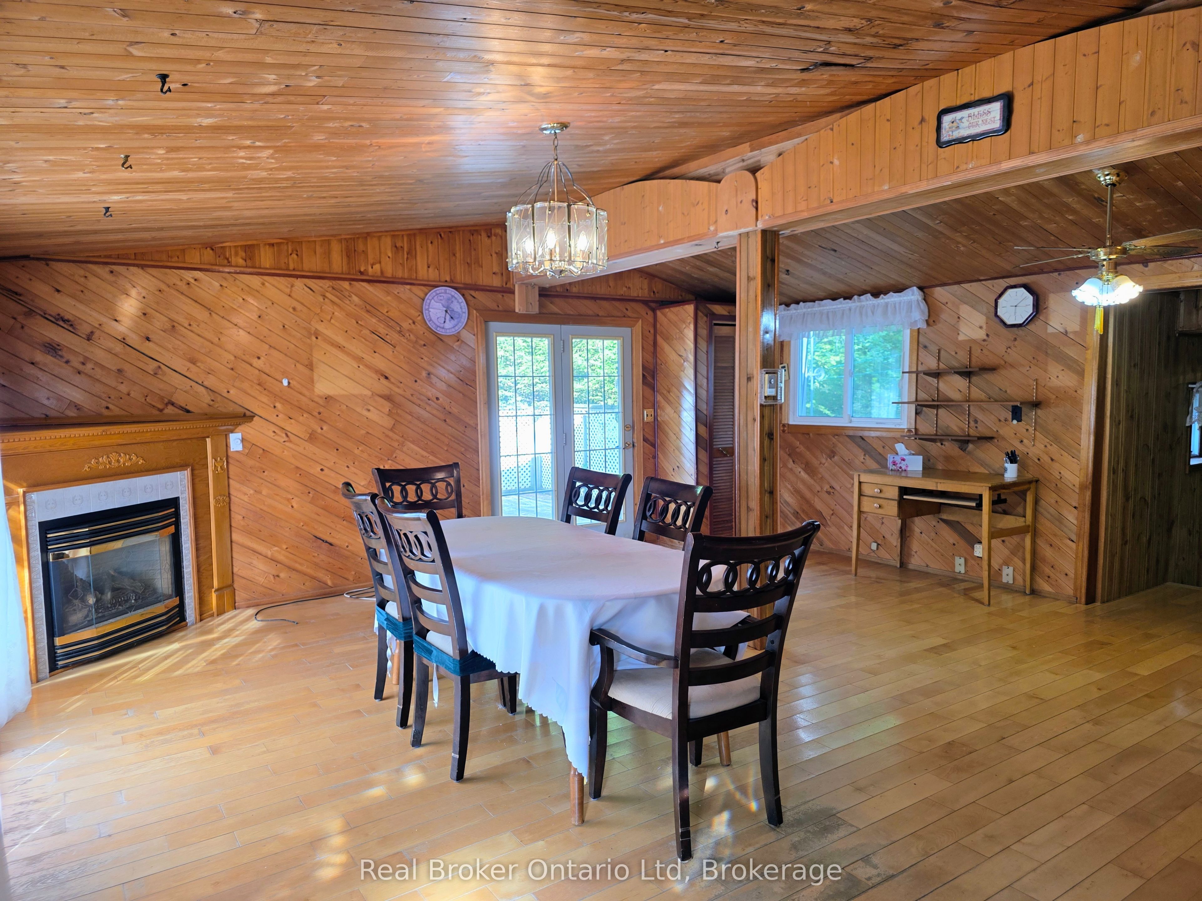 9 Burton Crescent S, South Bruce Peninsula, ON N0H 2G0 photo 3
