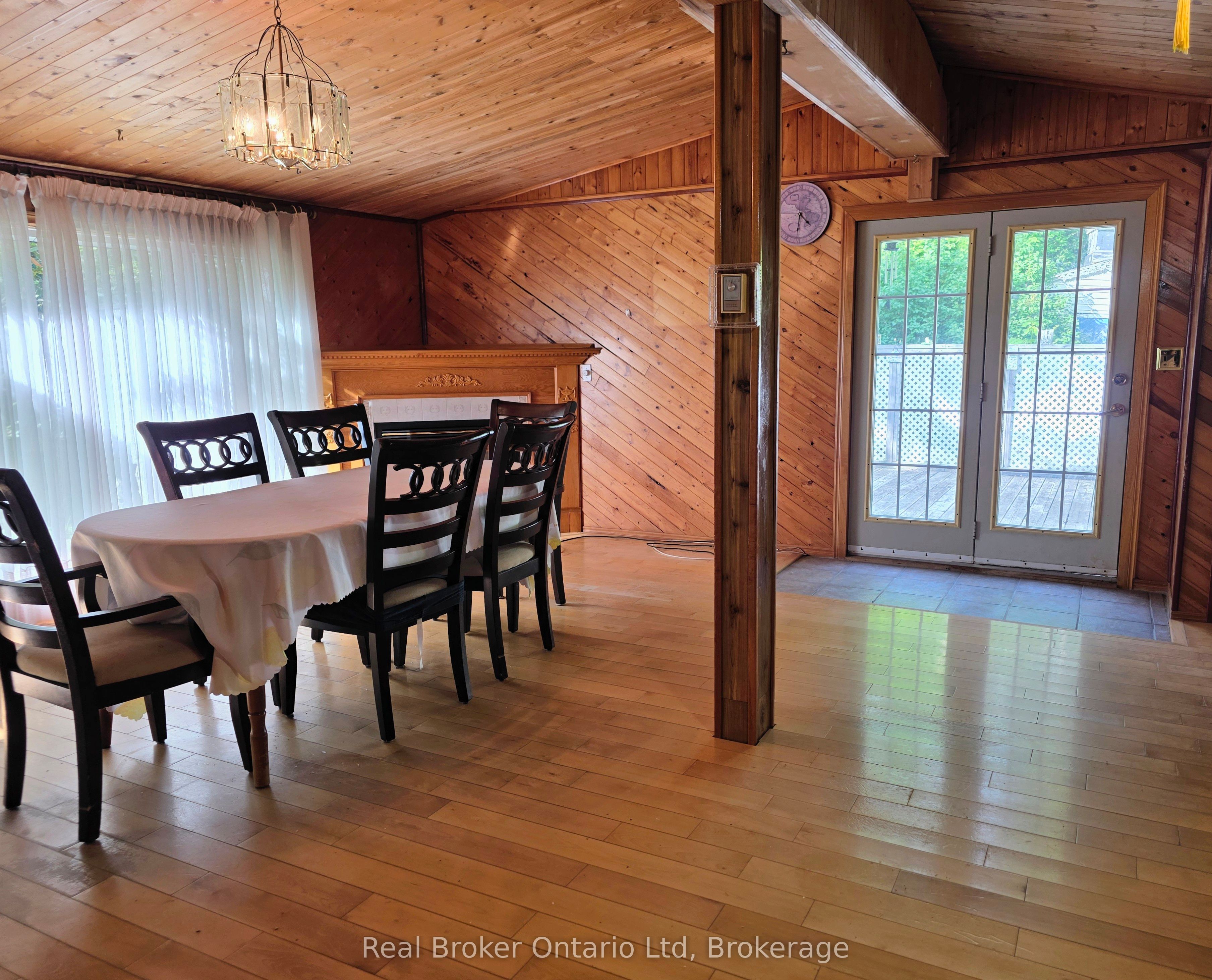 9 Burton Crescent S, South Bruce Peninsula, ON N0H 2G0 photo 4