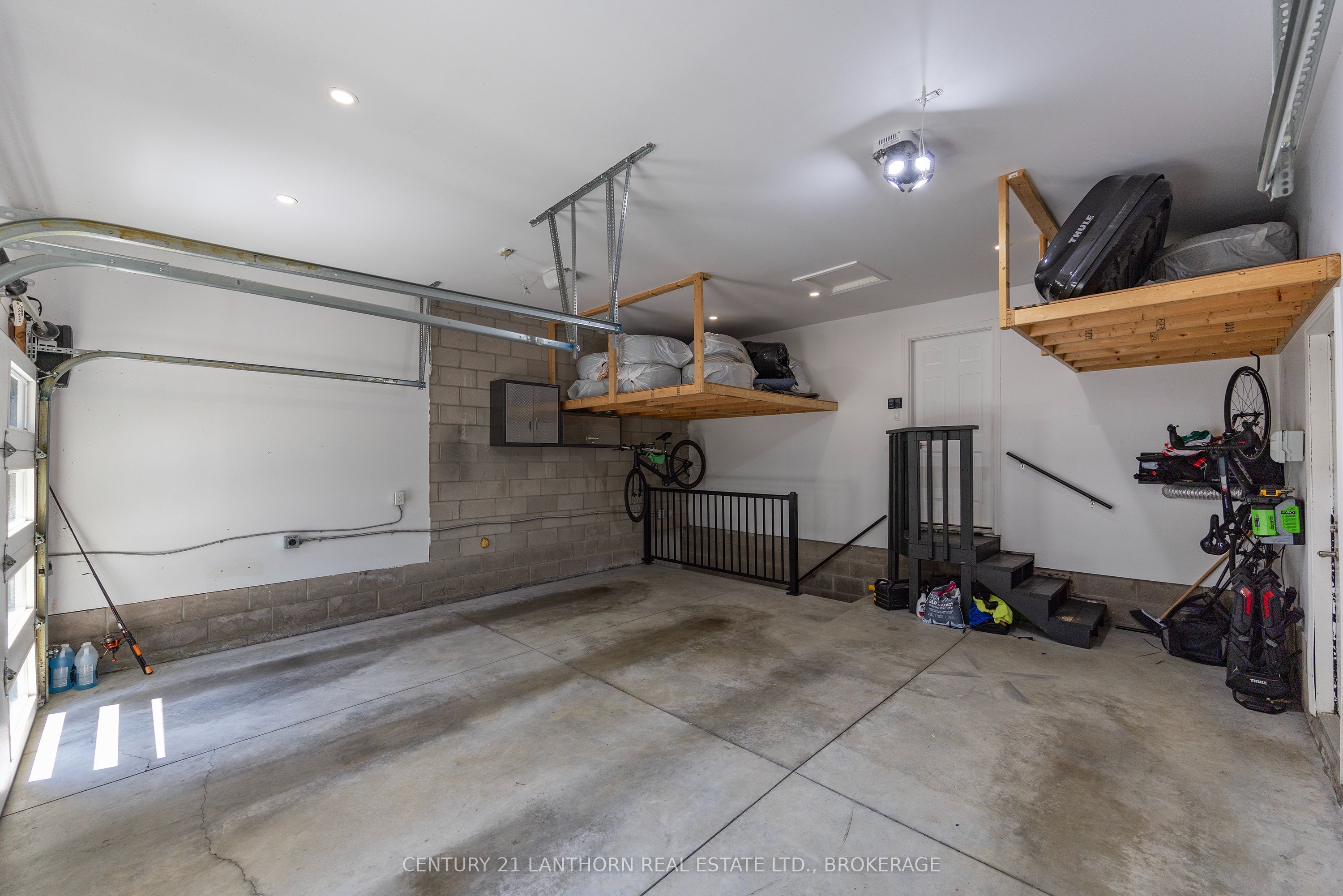 952 Chancery Street, Kingston, ON K7P 1R3