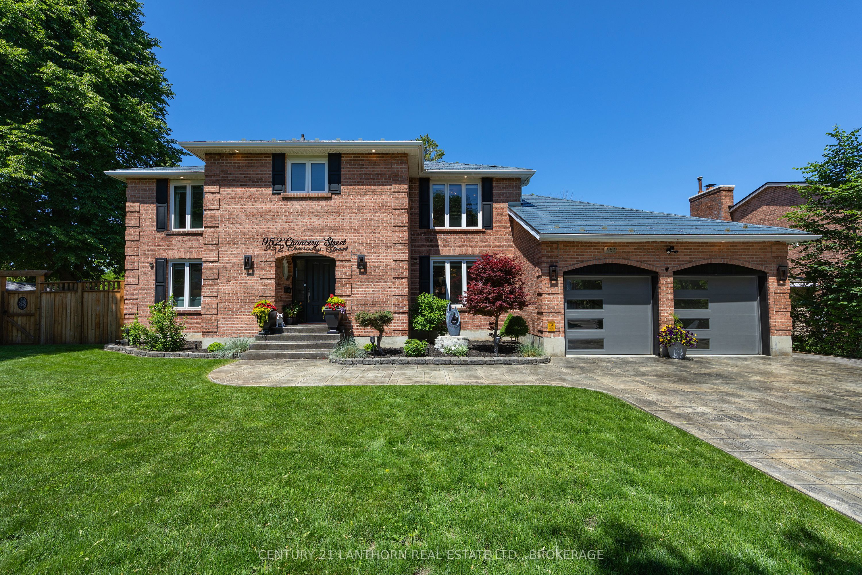 952 Chancery Street, Kingston, ON K7P 1R3 photo 2