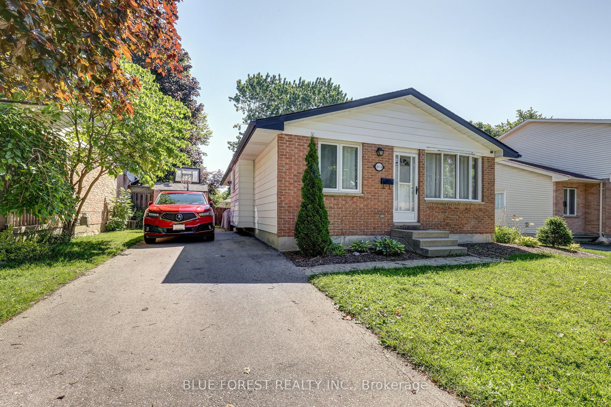 1674 ALDERSBROOK Road, London North, ON N6G 3B8