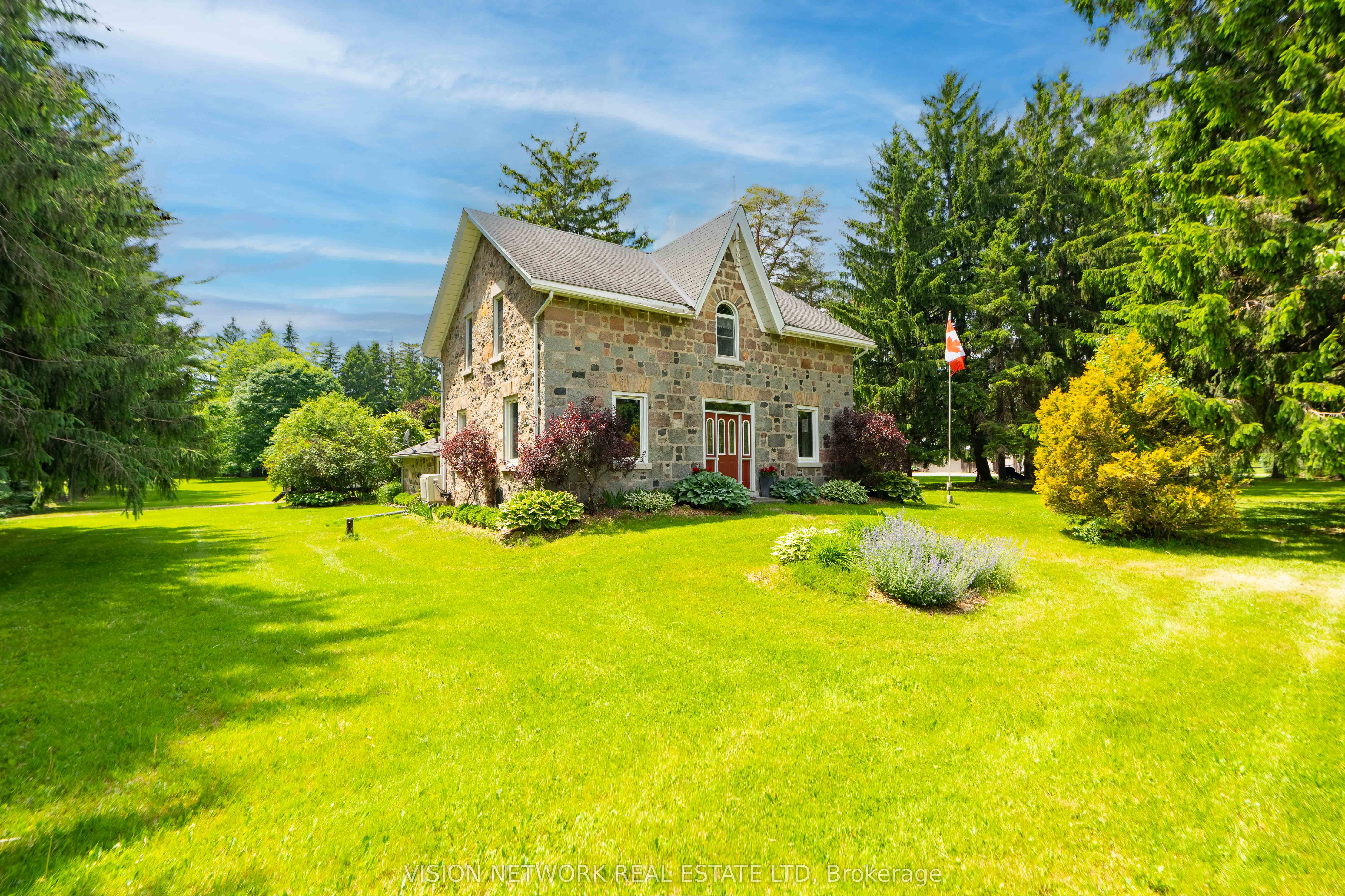 16792 Oliver Drive, Thames Centre, ON N0M 2P0