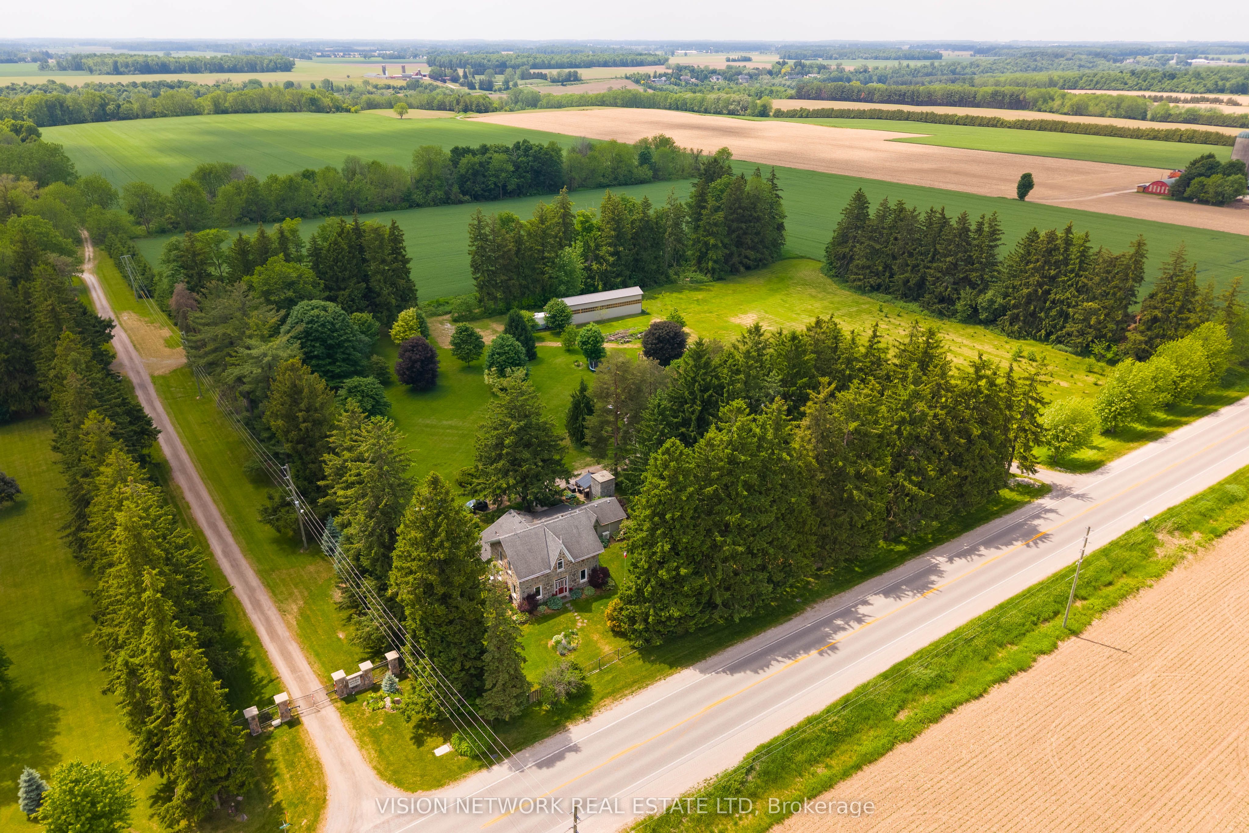 16792 Oliver Drive, Thames Centre, ON N0M 2P0 photo 2