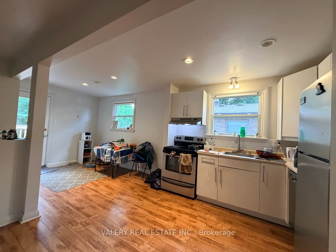 206 Barry Place Main, London North, ON N6H 1K1 photo 3