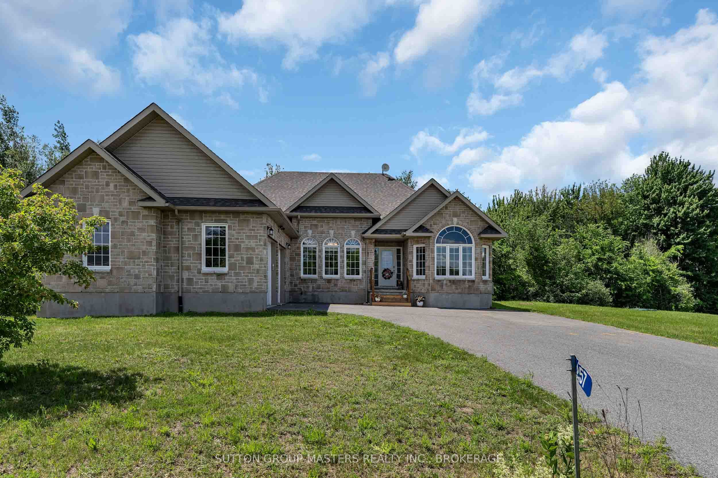 257 Starlight Place, Stittsville - Munster - Richmond, ON K0A 1B0