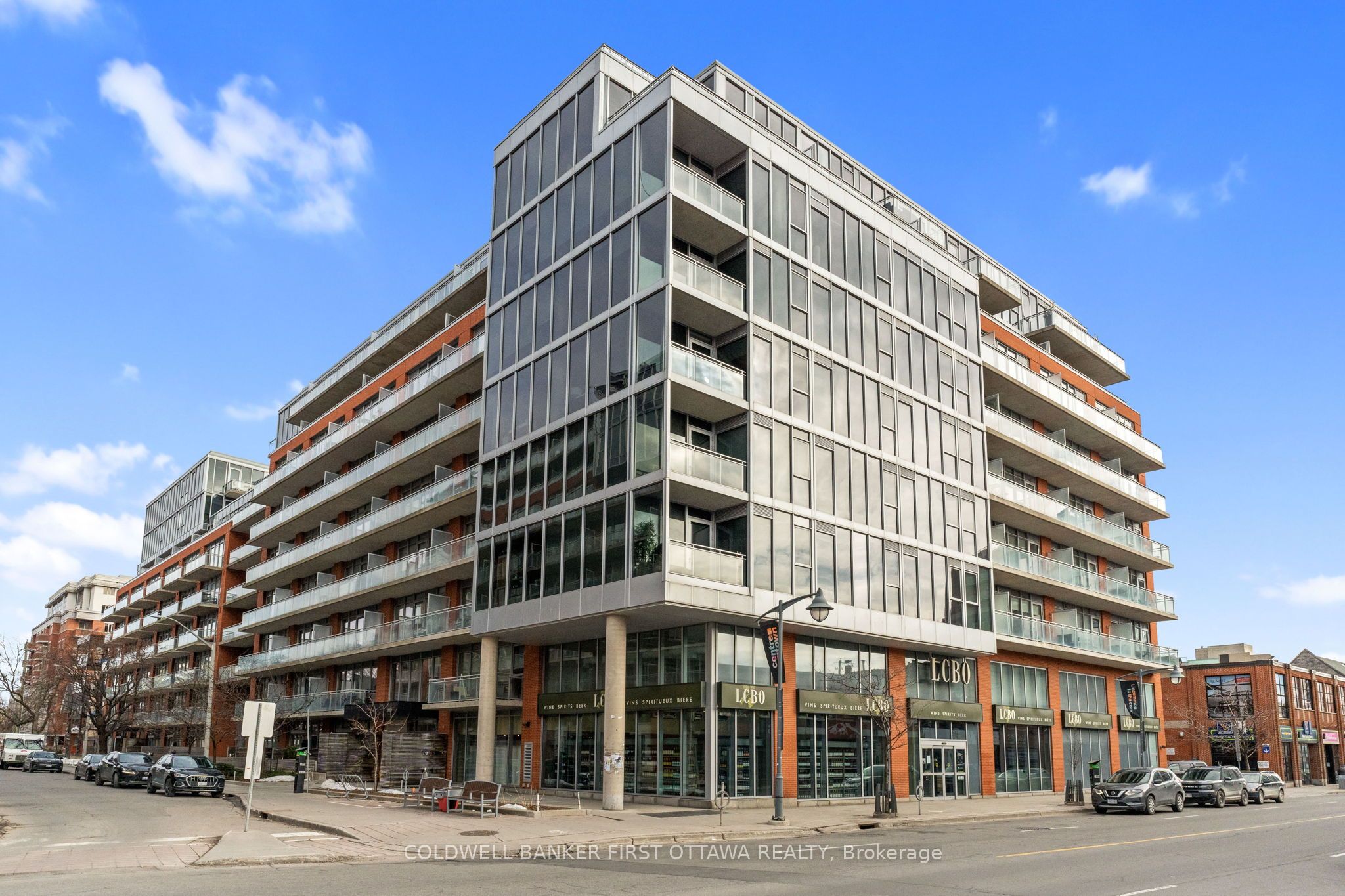 360 McLeod Street 209, Ottawa Centre, ON K2P 1A9