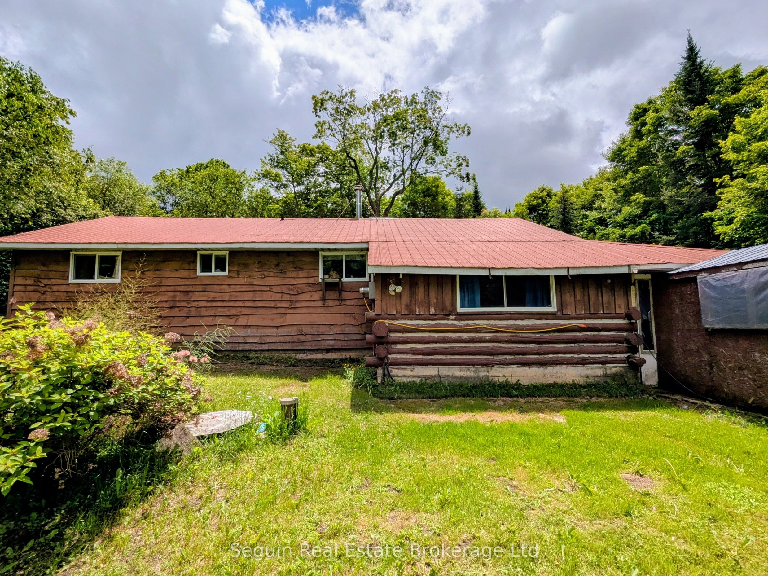 48 East Bear Lake Road, McMurrich/Monteith, ON P0A 1Y0