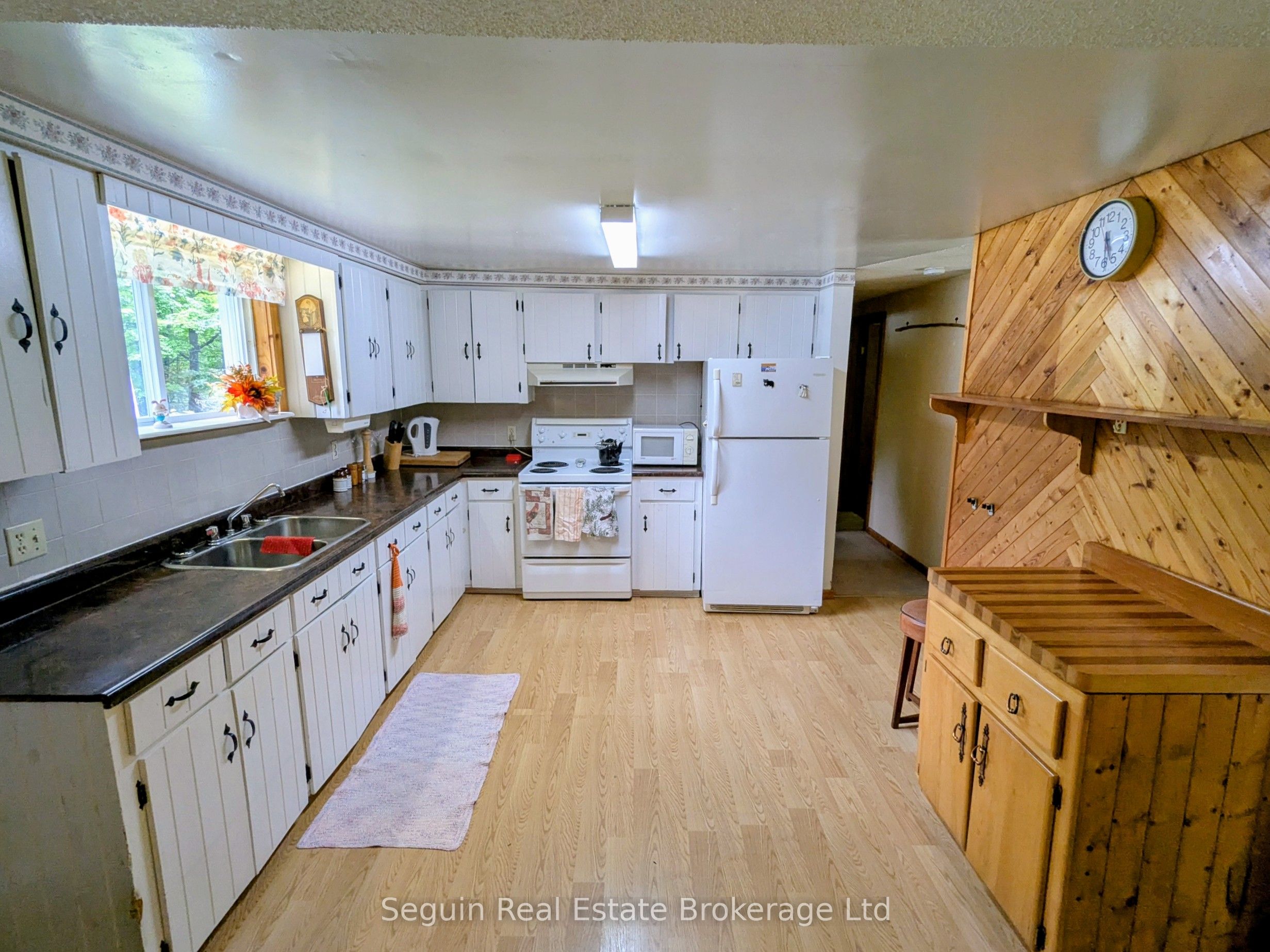 48 East Bear Lake Road, McMurrich/Monteith, ON P0A 1Y0 photo 4
