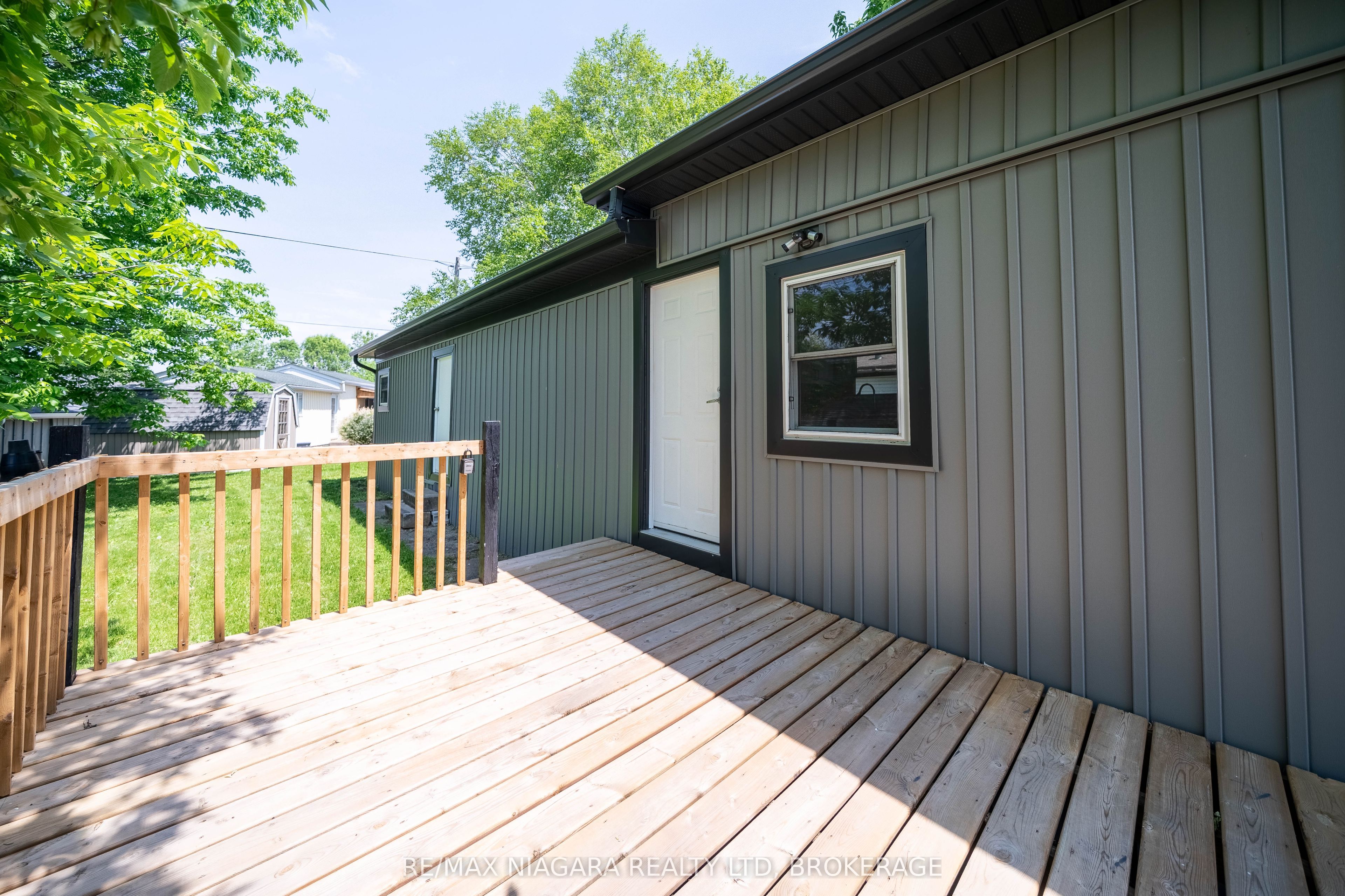 4595 Abigail Lane, Lincoln, ON L3J 0W1 photo 2