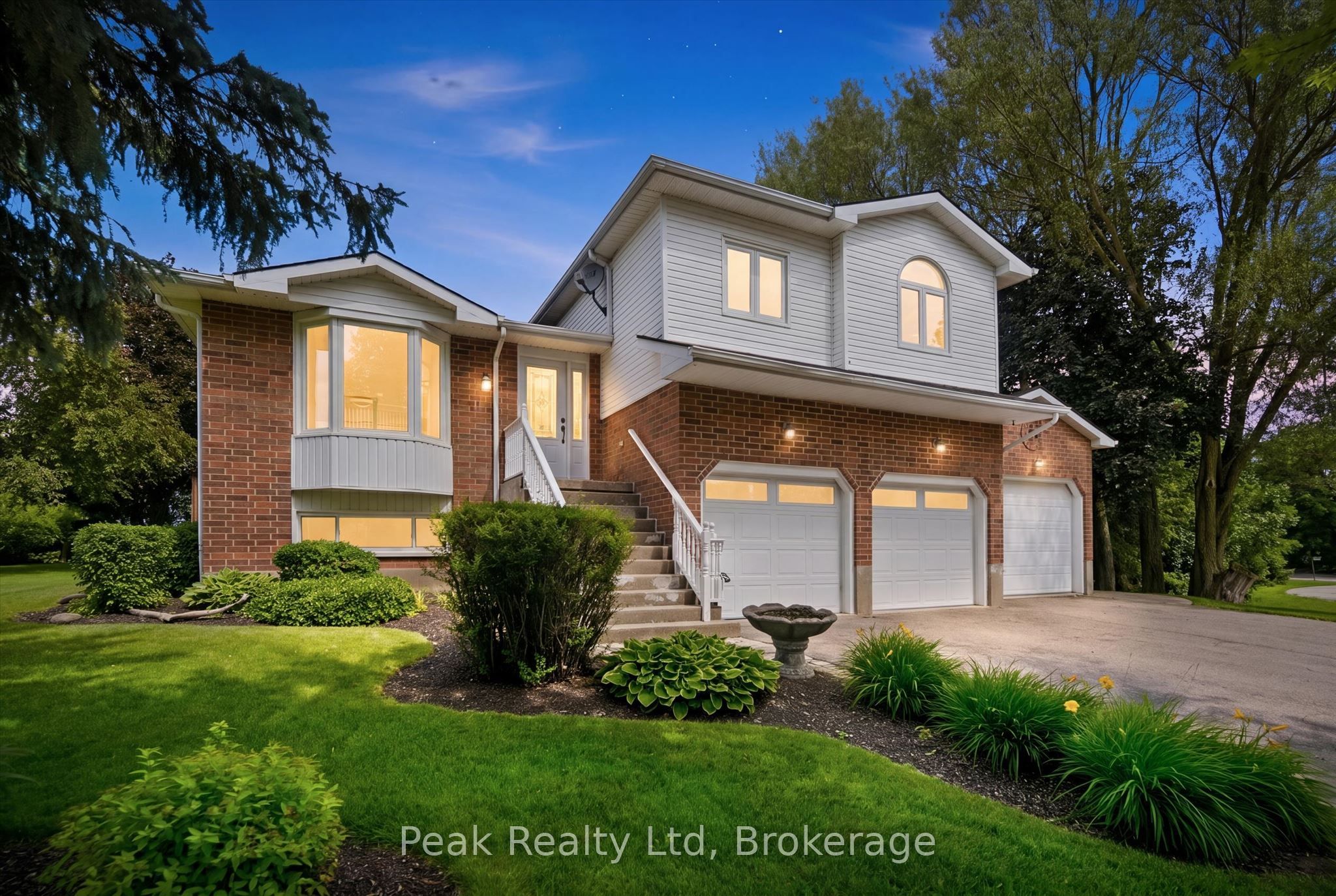 170 Elmslie Place, Centre Wellington, ON N0B 1S0