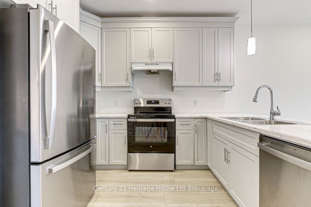 50 Blandford Street 2, Woodstock, ON N4S 7H6 photo 5
