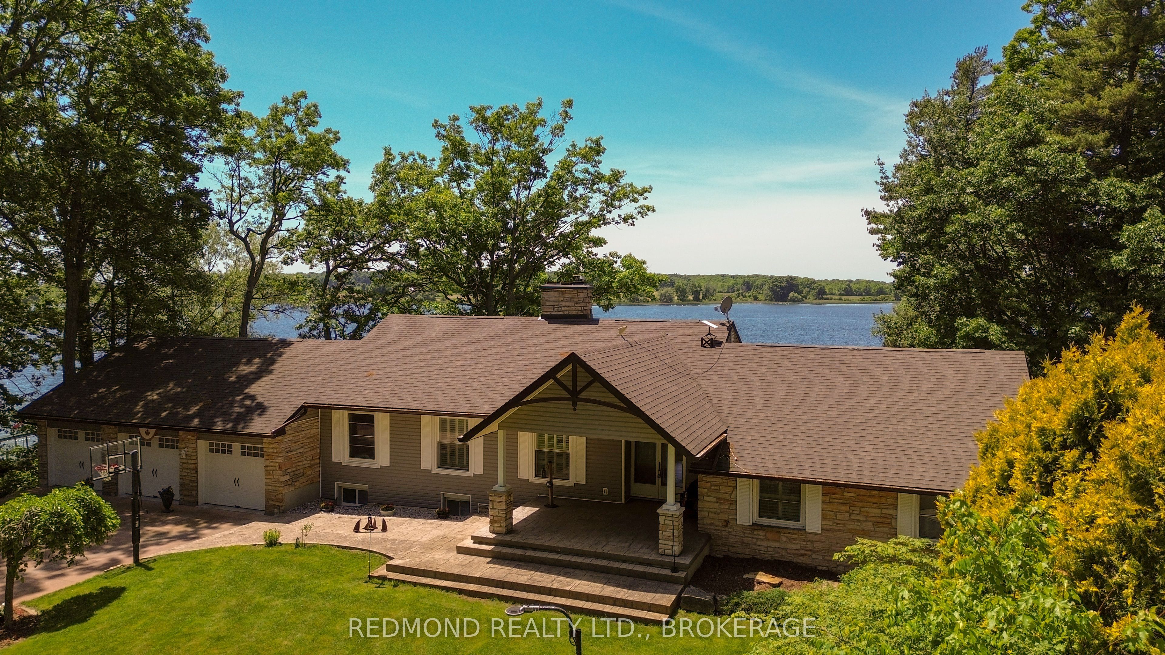 333 Howe Island Ferry Road, Front of Leeds & Seeleys Bay, ON K7G 2V5 photo 2