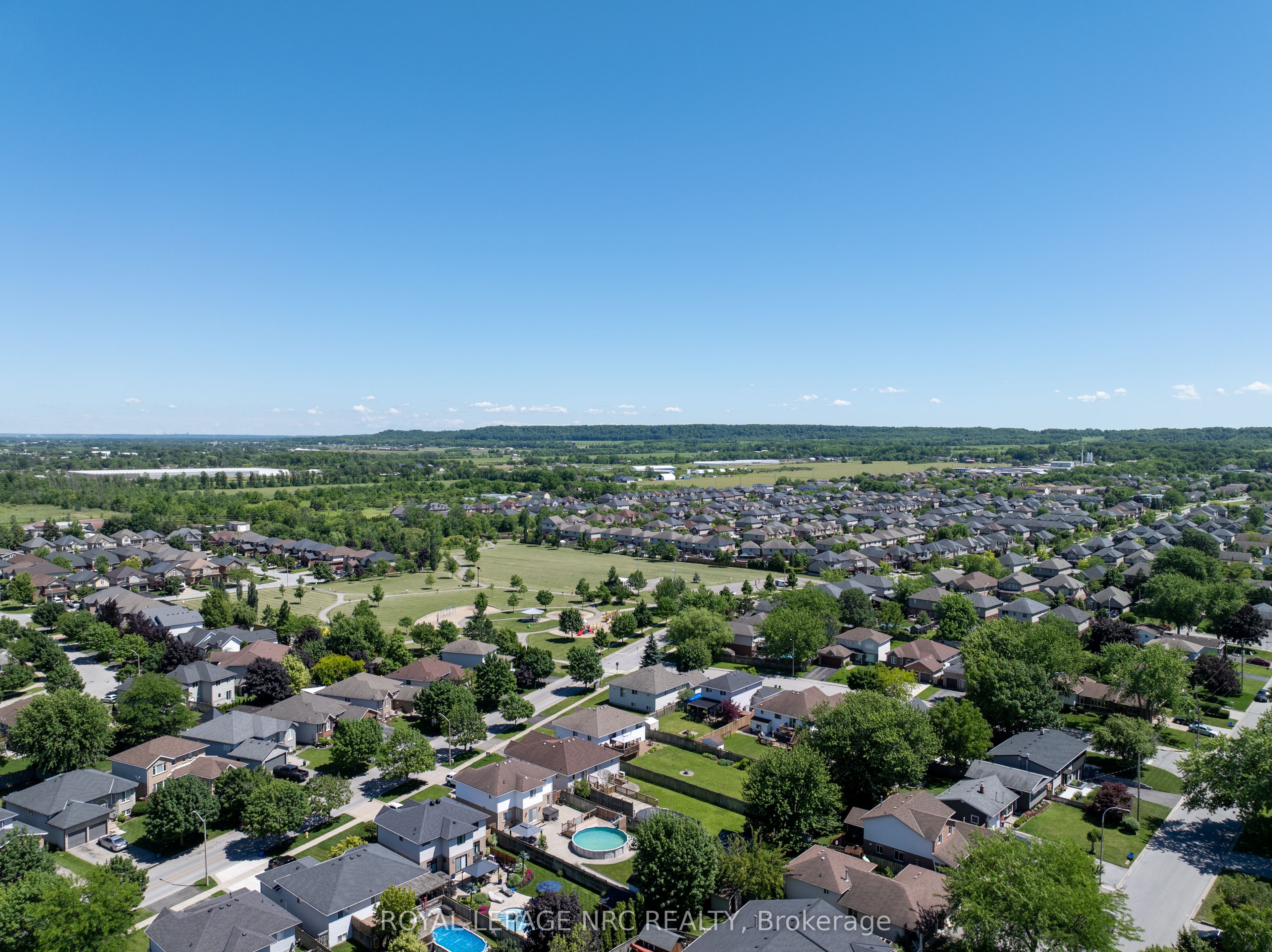 4916 Homestead Drive, Lincoln, ON L3J 0C4 photo 4