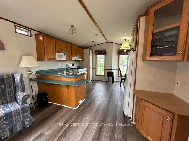 2189 Dundas Street 67, London East, ON N5V 1H3 photo 5