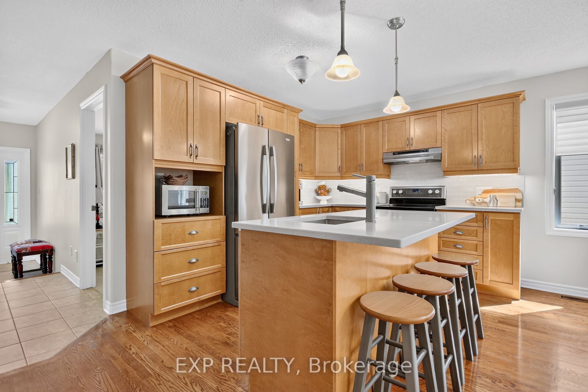 40 Gaslight Way, Russell, ON K4R 0B1 photo 4