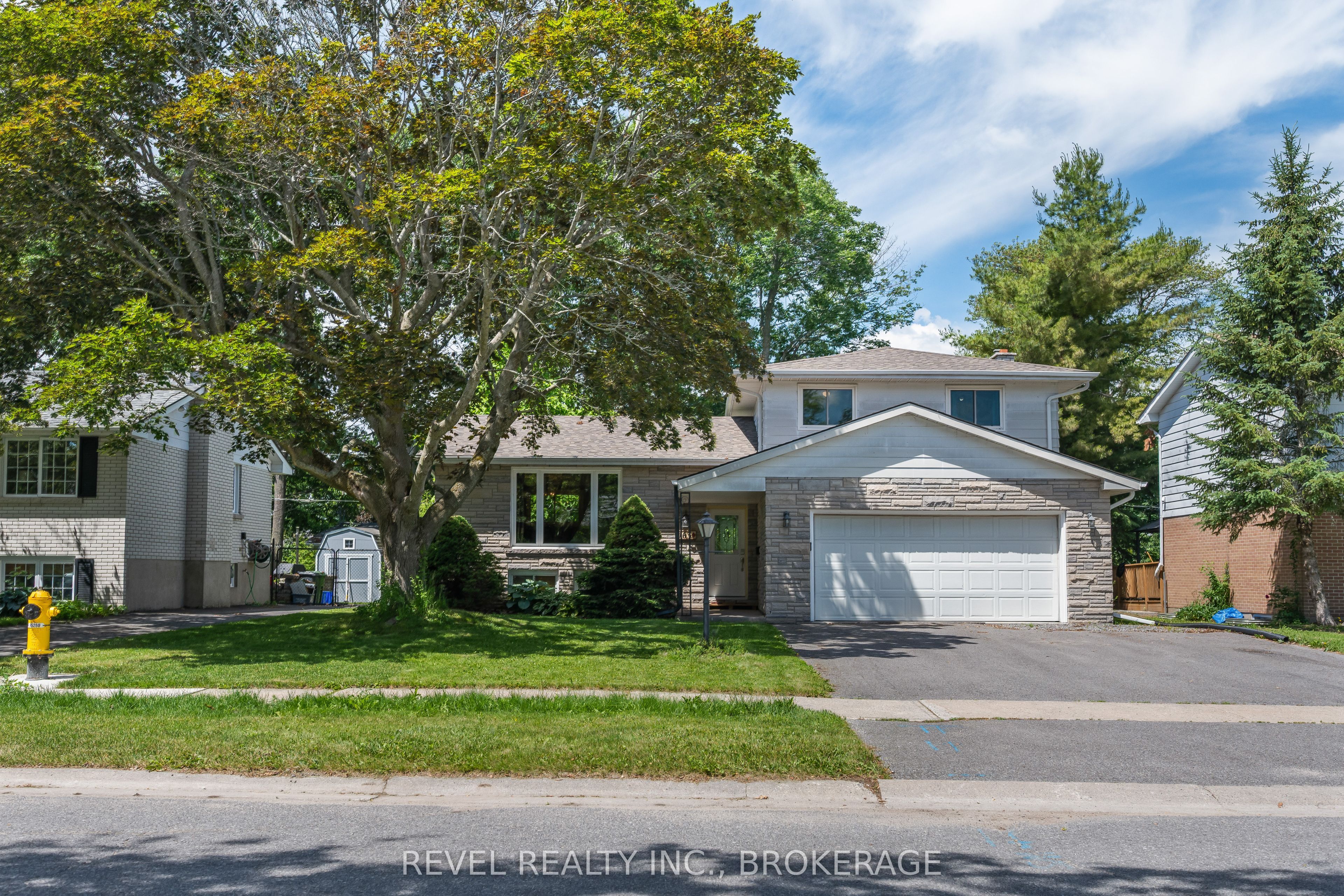 163 Braemar Road, Kingston, ON K7M 4B7