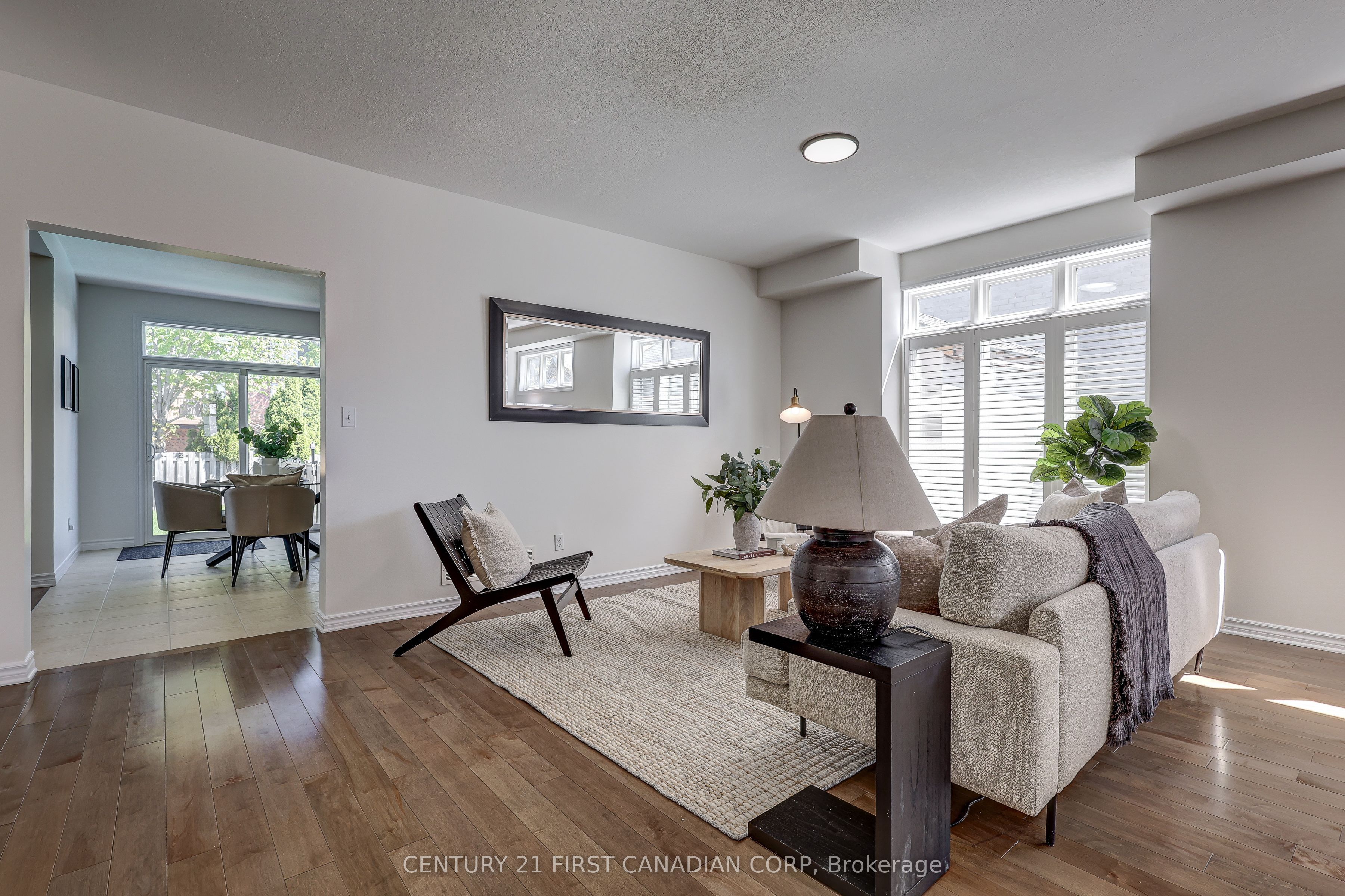 1336 BIRCHWOOD Drive, London South, ON N6K 4Y5 photo 5