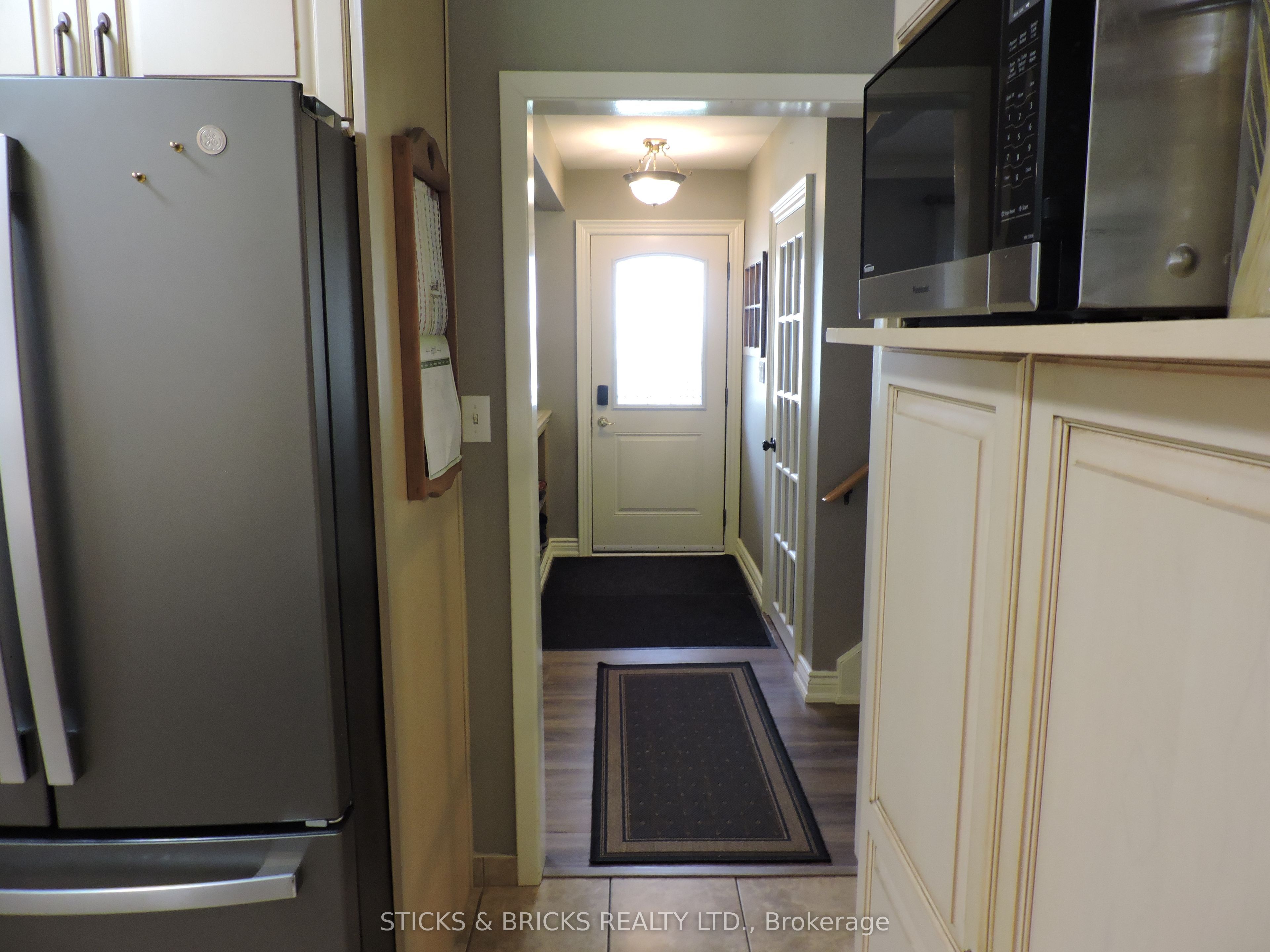 6762 Cherrygrove Road, Niagara Falls, ON L2E 5M6