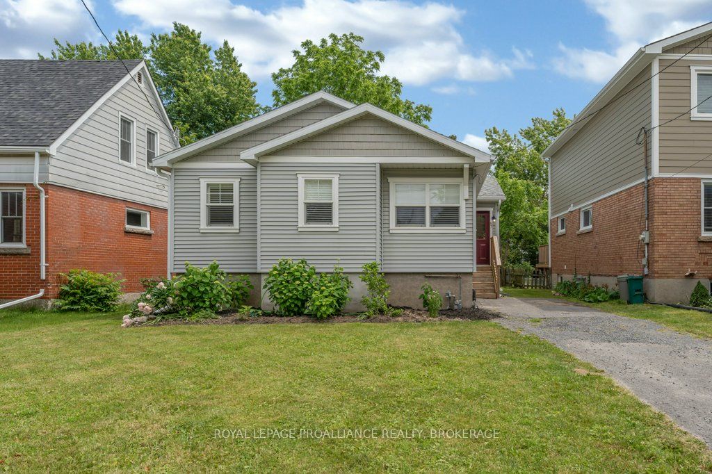 57 Helen Street, Kingston, ON K7L 4P2 photo 3