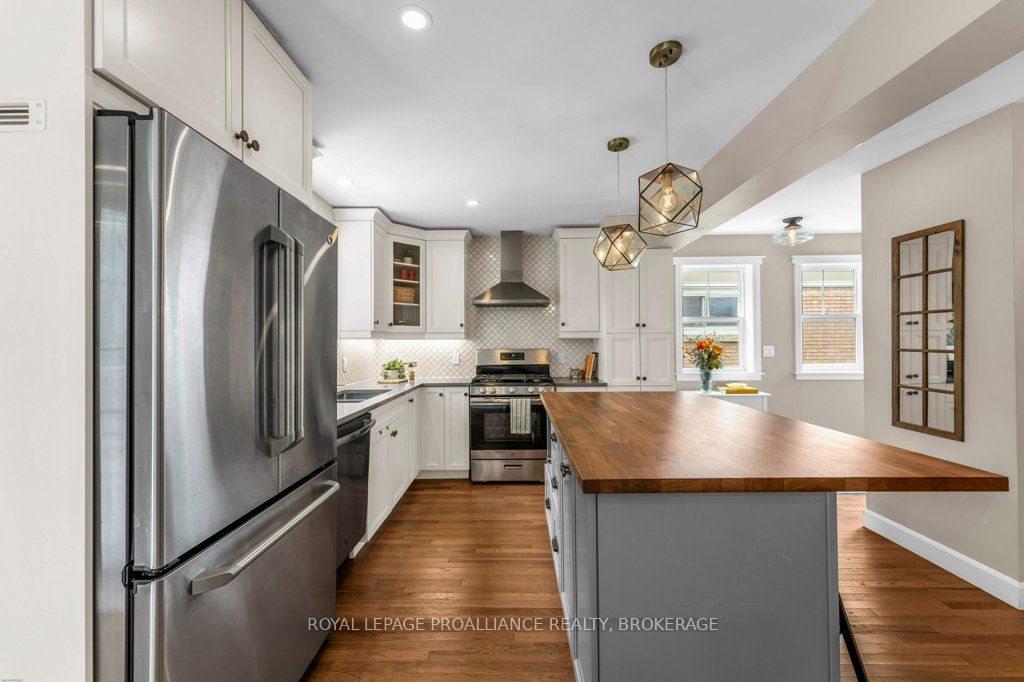 57 Helen Street, Kingston, ON K7L 4P2 photo 5