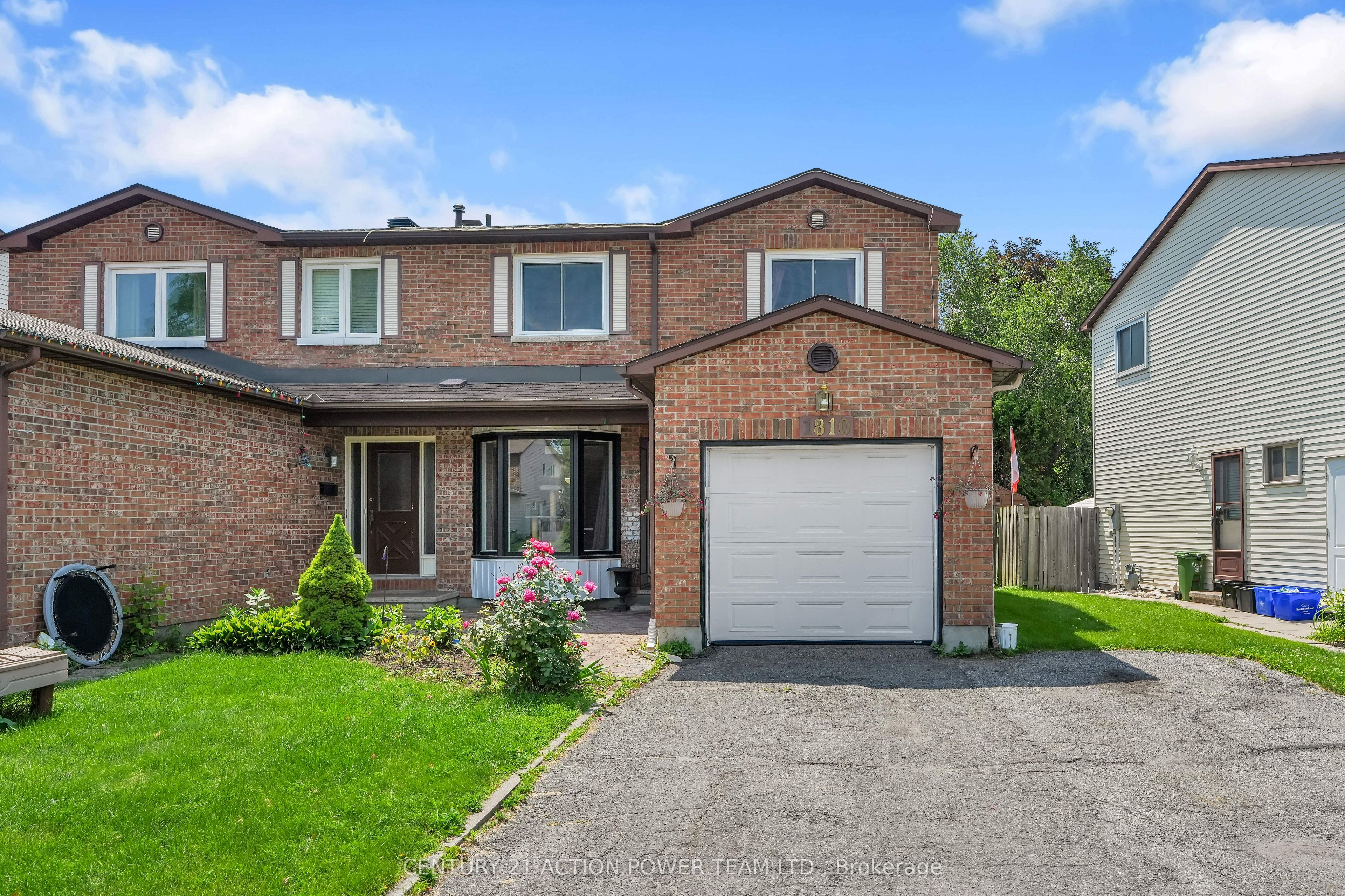 1810 Simard Drive, Orleans - Convent Glen and Area, ON K1C 2P8 photo 4