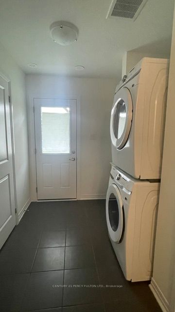 1 Greig Street, Brantford, ON N3T 0Y4 photo 2
