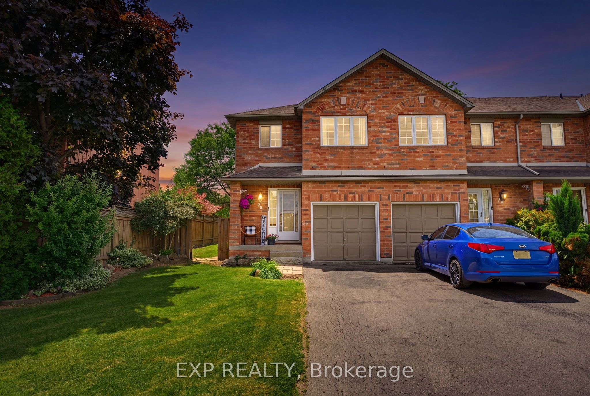 10 Cadham Boulevard 28, Hamilton, ON L8W 3X6